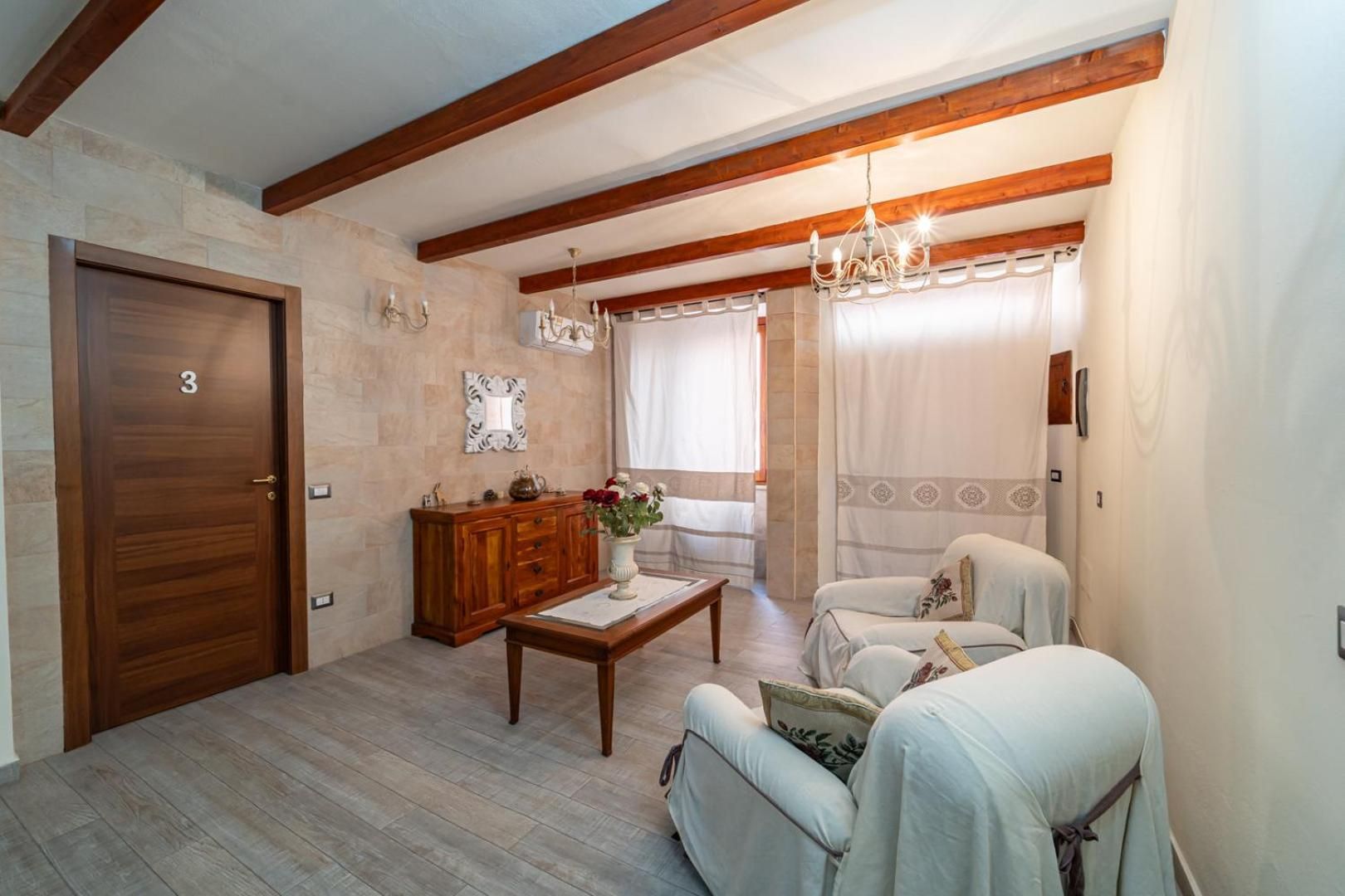 Domo Papiros B&B Standard King Room