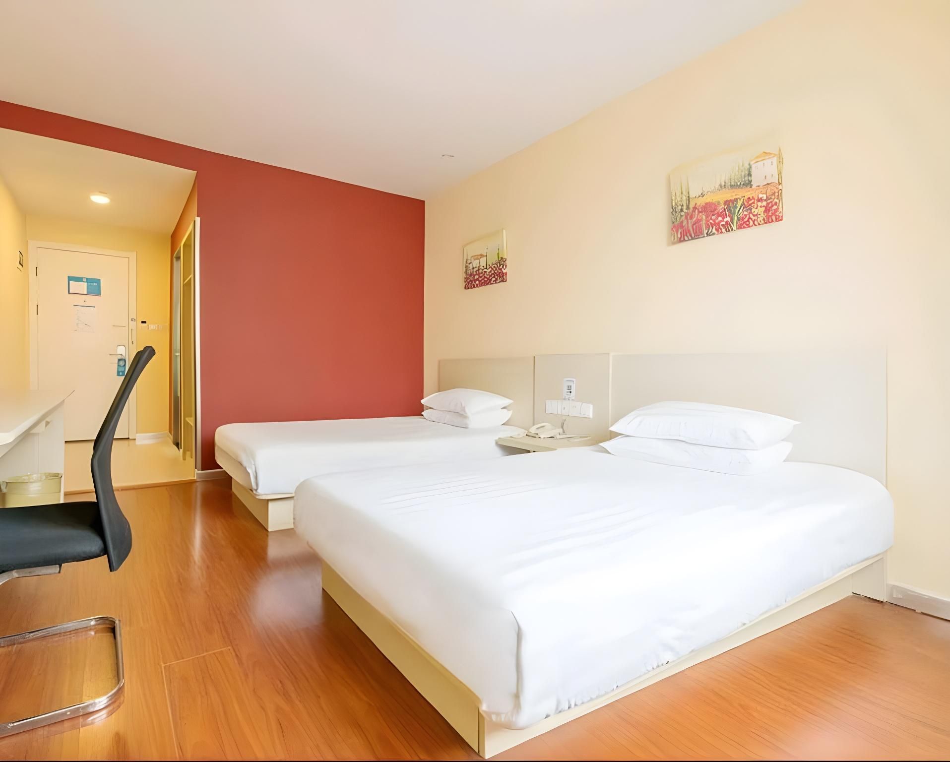 Twin Superior Room