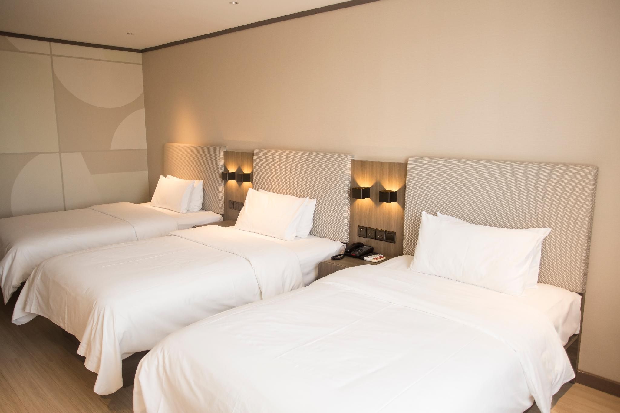 Huazhu - Triple Room