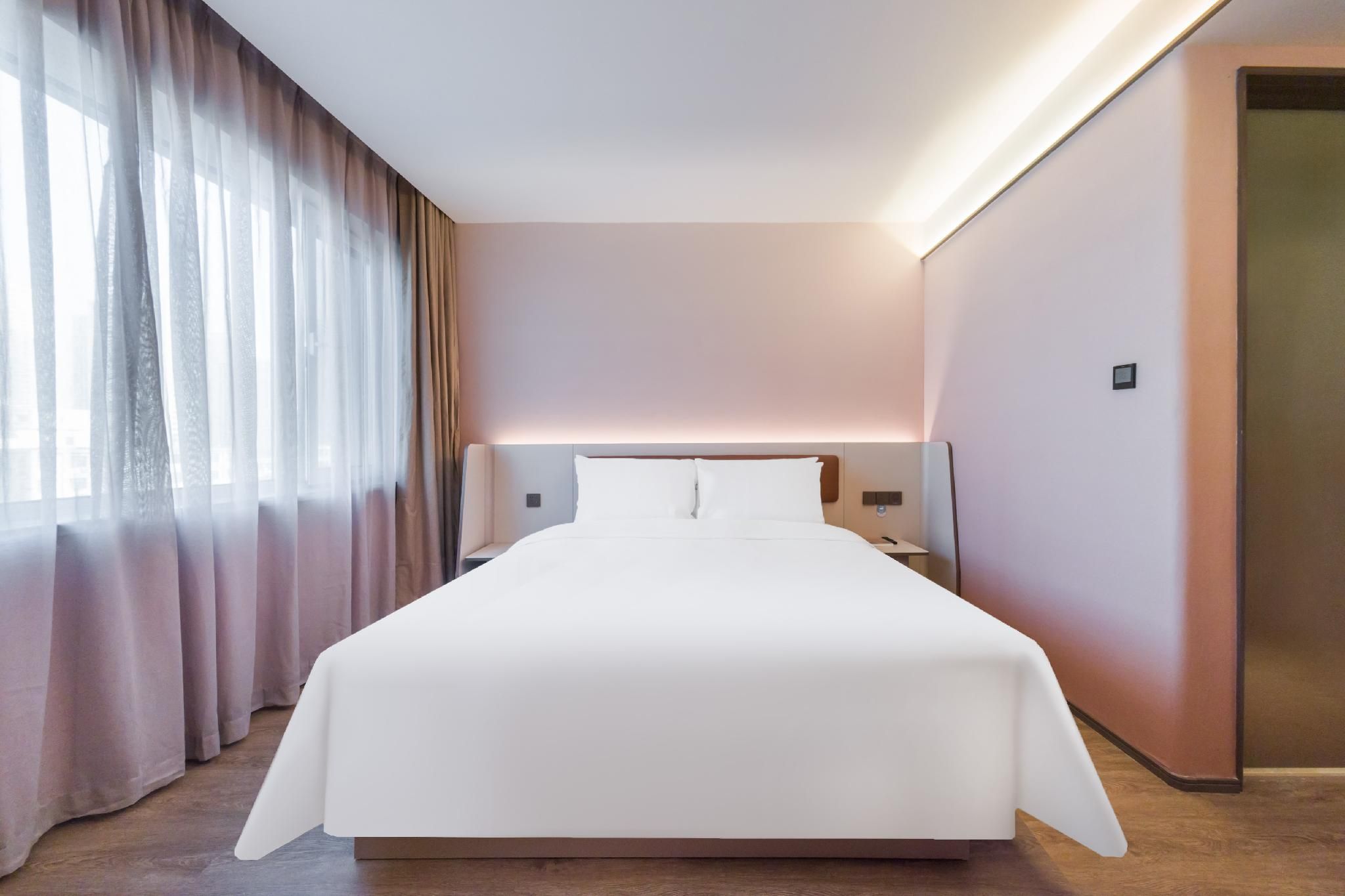 Huazhu - Speical Offer Guest Room