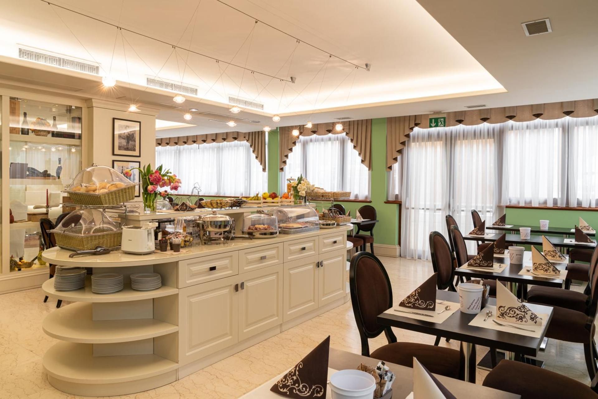 Soave Roxy Apartments