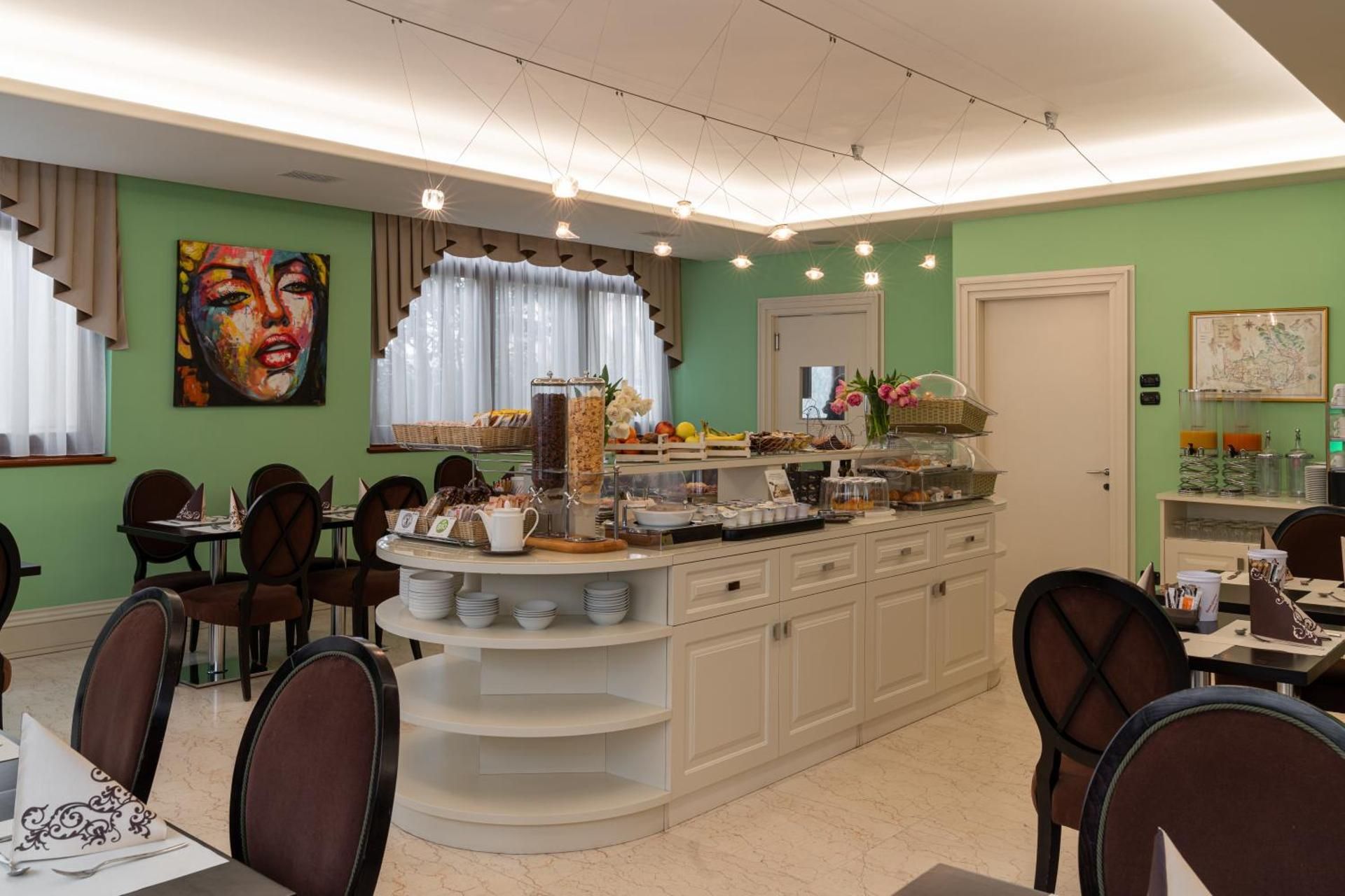 Soave Roxy Apartments