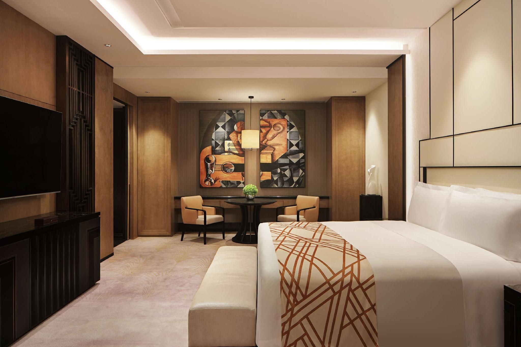 King Presidential Suite