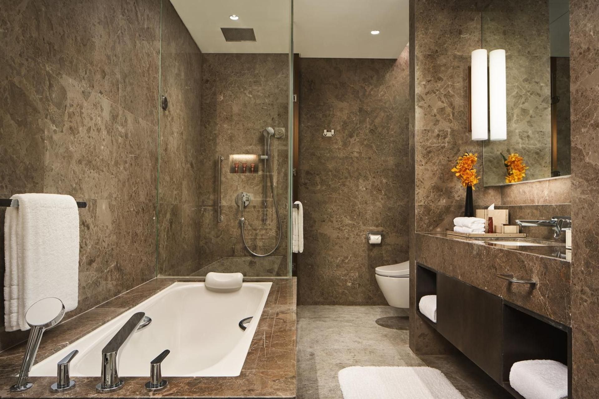 King 1 Bedroom Residence