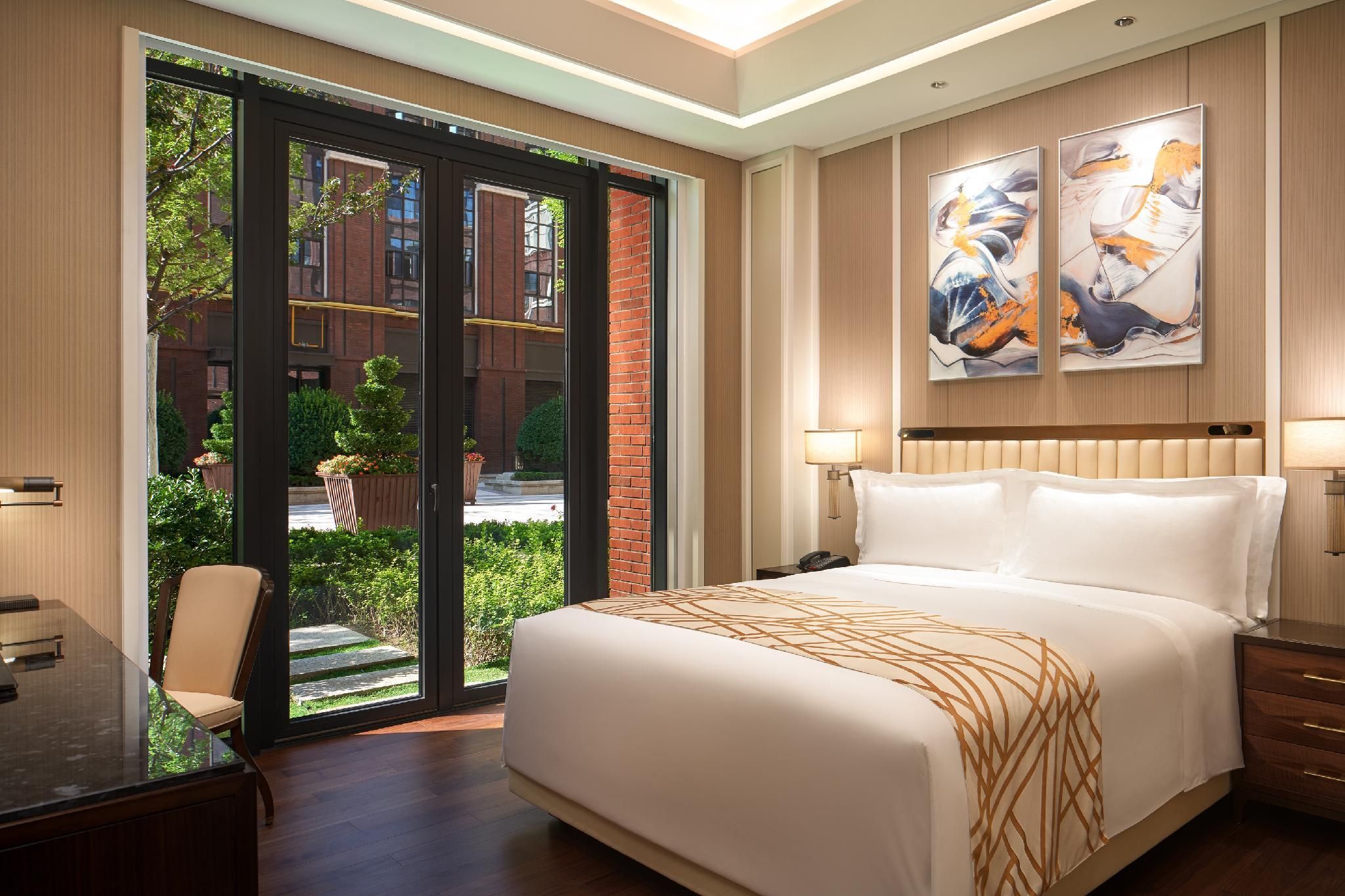 King 3 Bedroom Residence