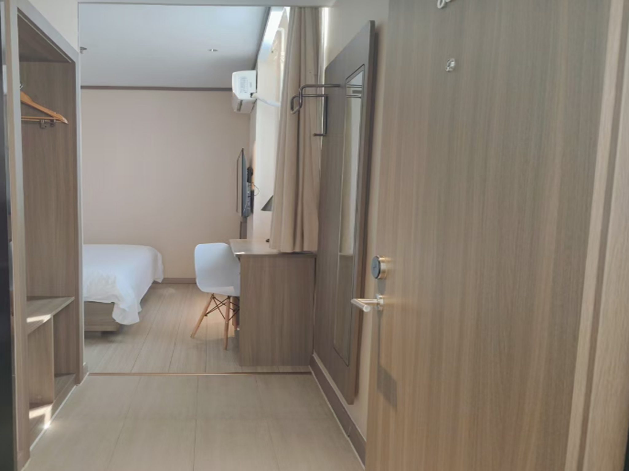 Huazhu - Superior Bed Room A