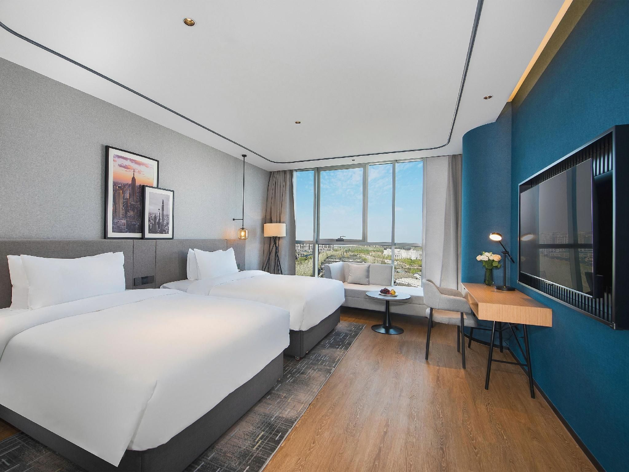 WH - Superior Bed Room