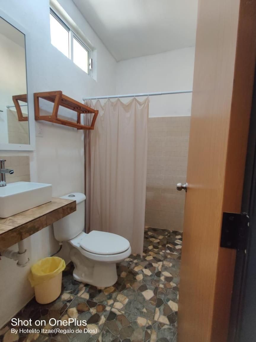 hotelito itzae