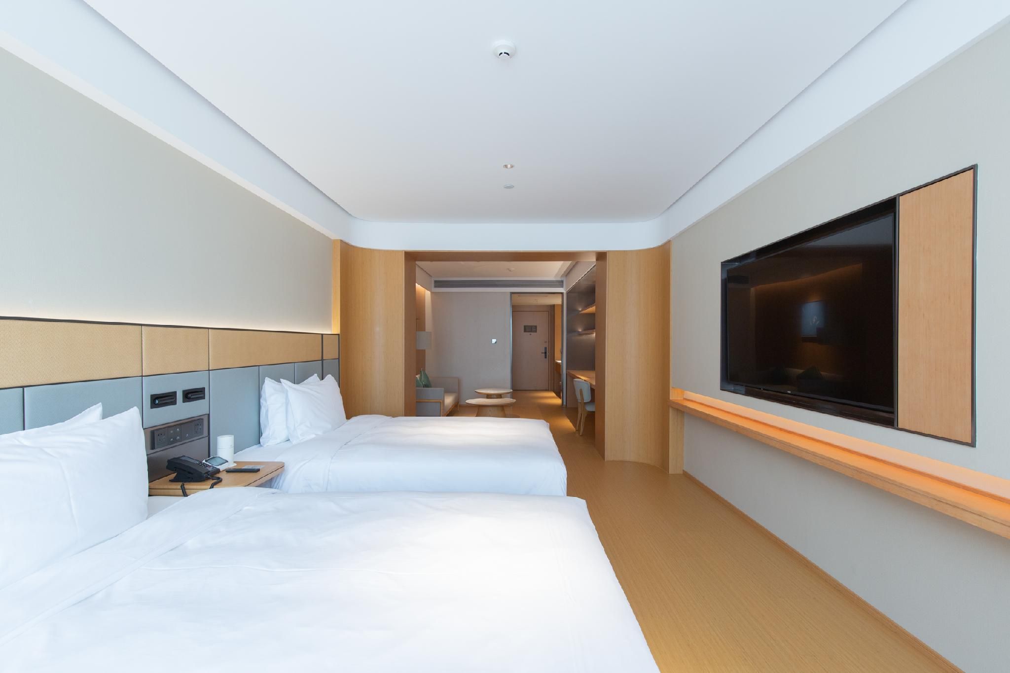 Twin Business Room