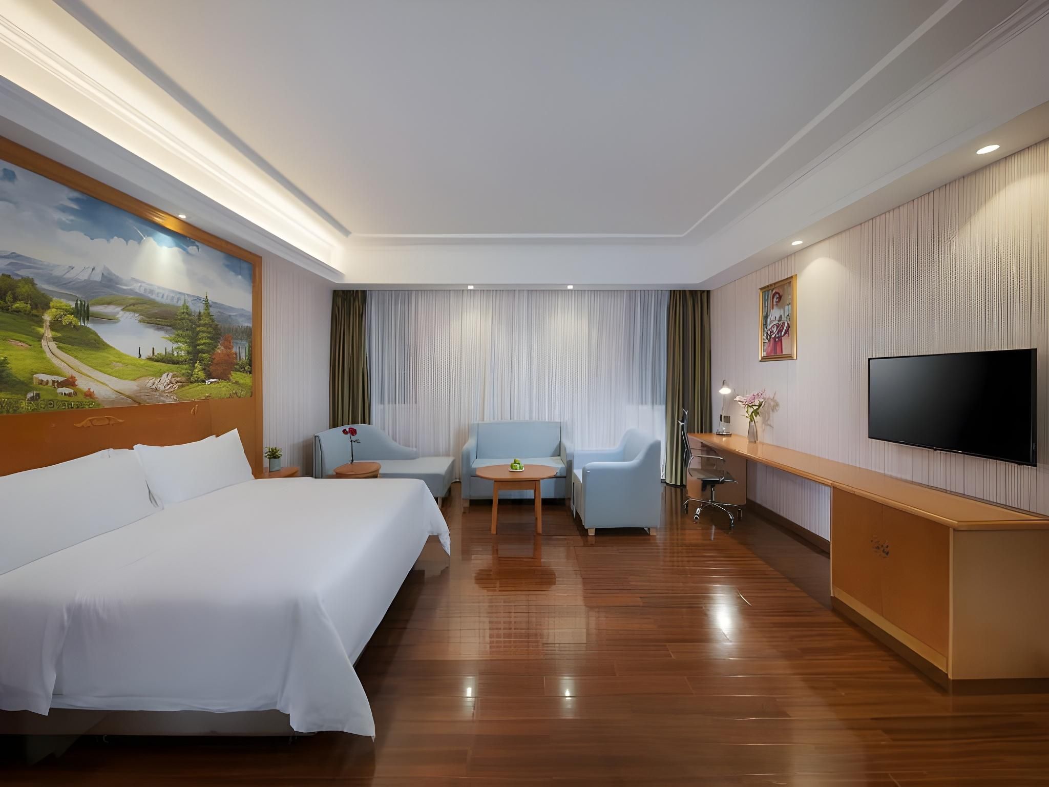 Vienna - Romance Themed Bed Room