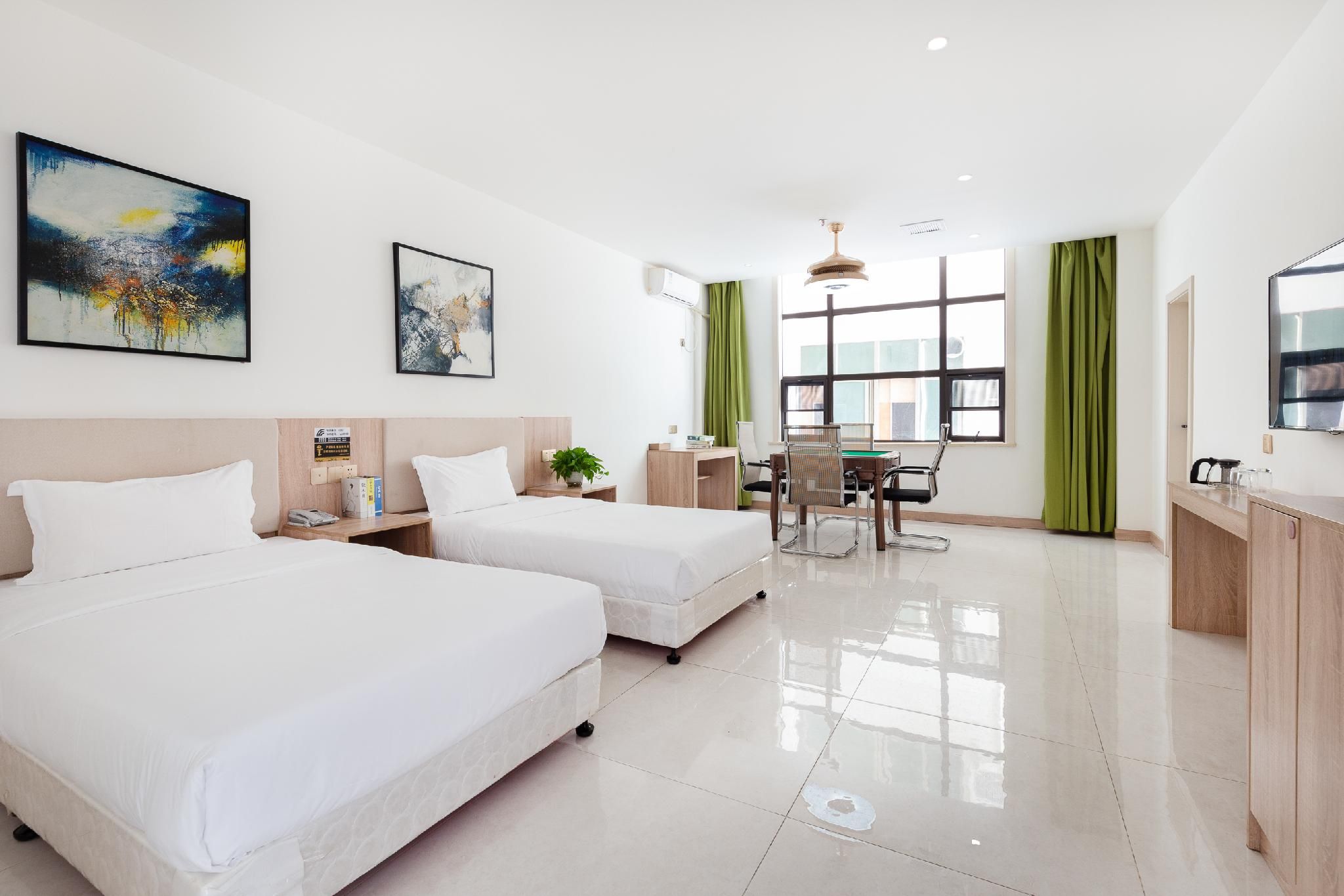 Guest Room - Twin Beds
