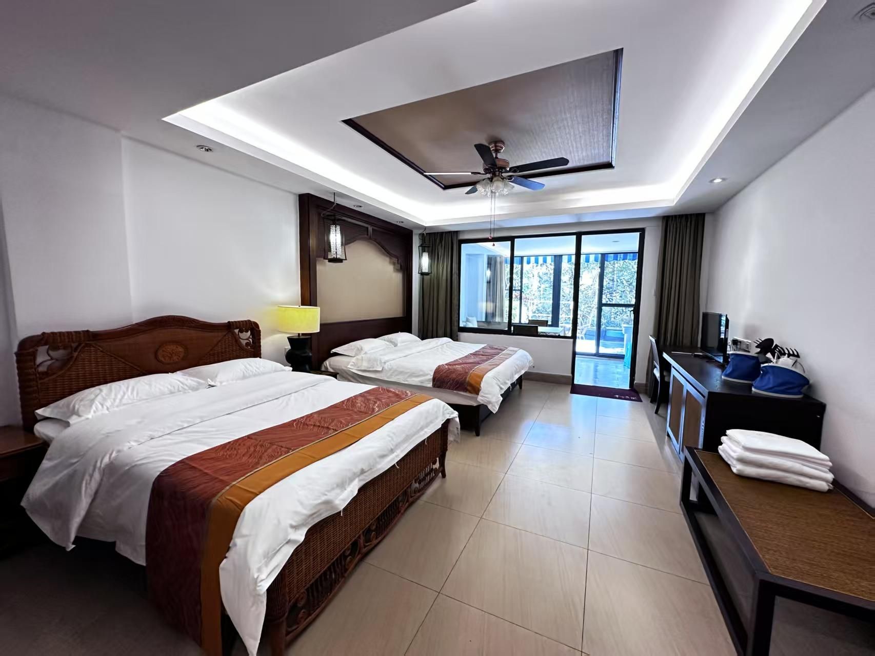 Perfume Bay Tianhai Meiya B&B Flat with Balcony