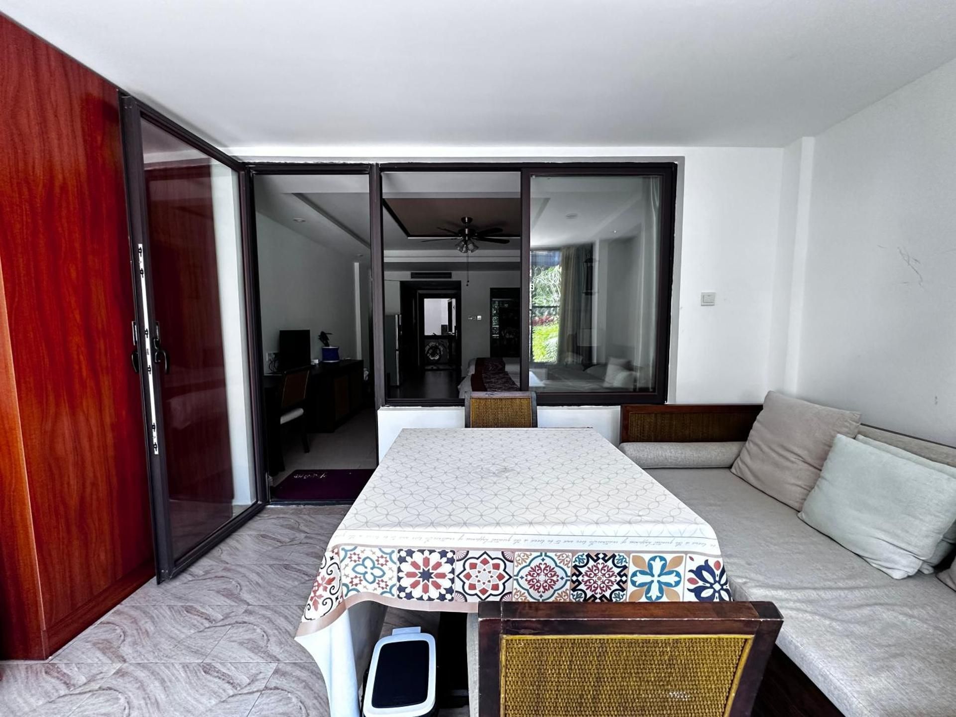 Apartment with Balcony