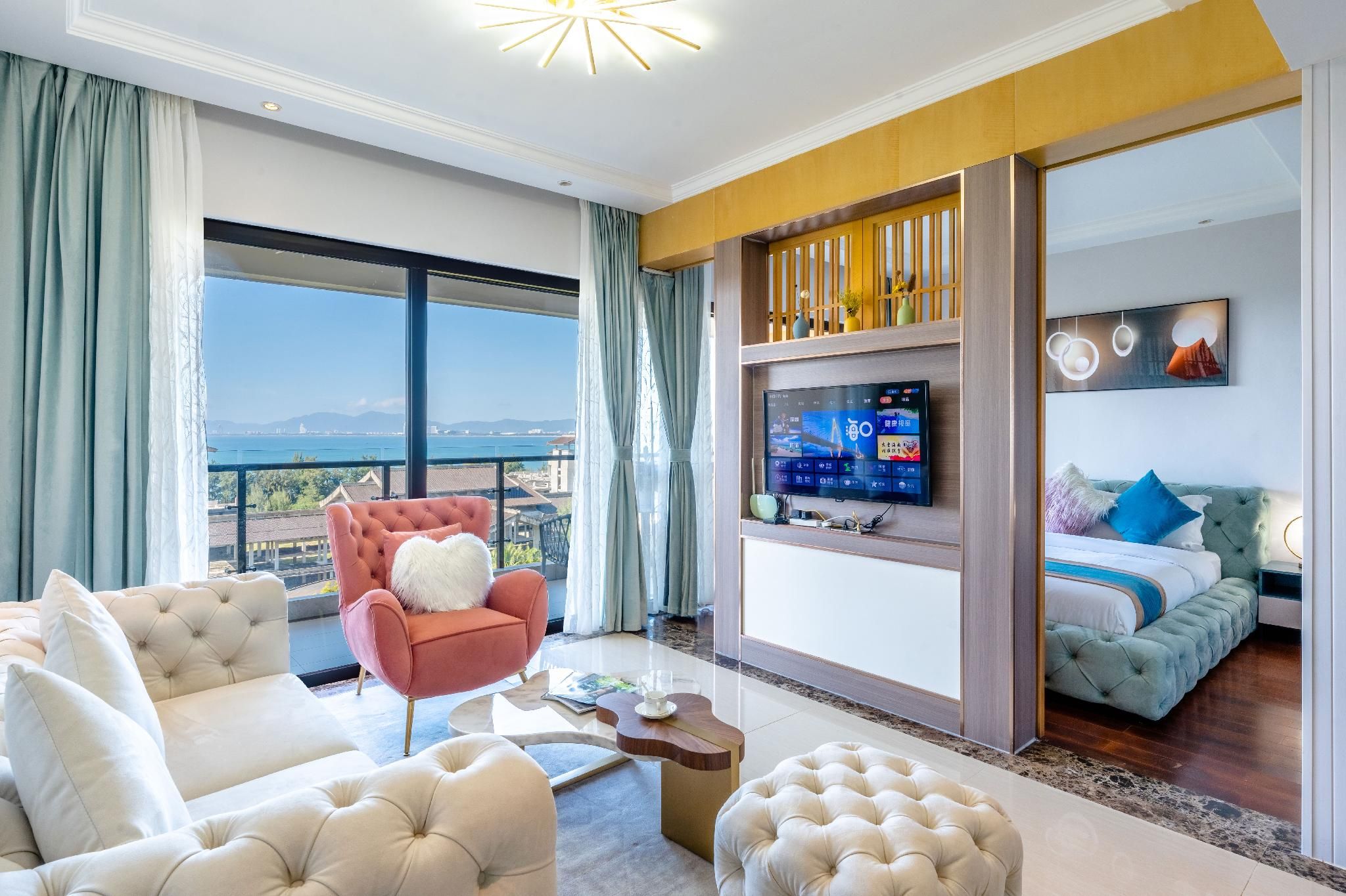 One Bedroom Suite with Seaview