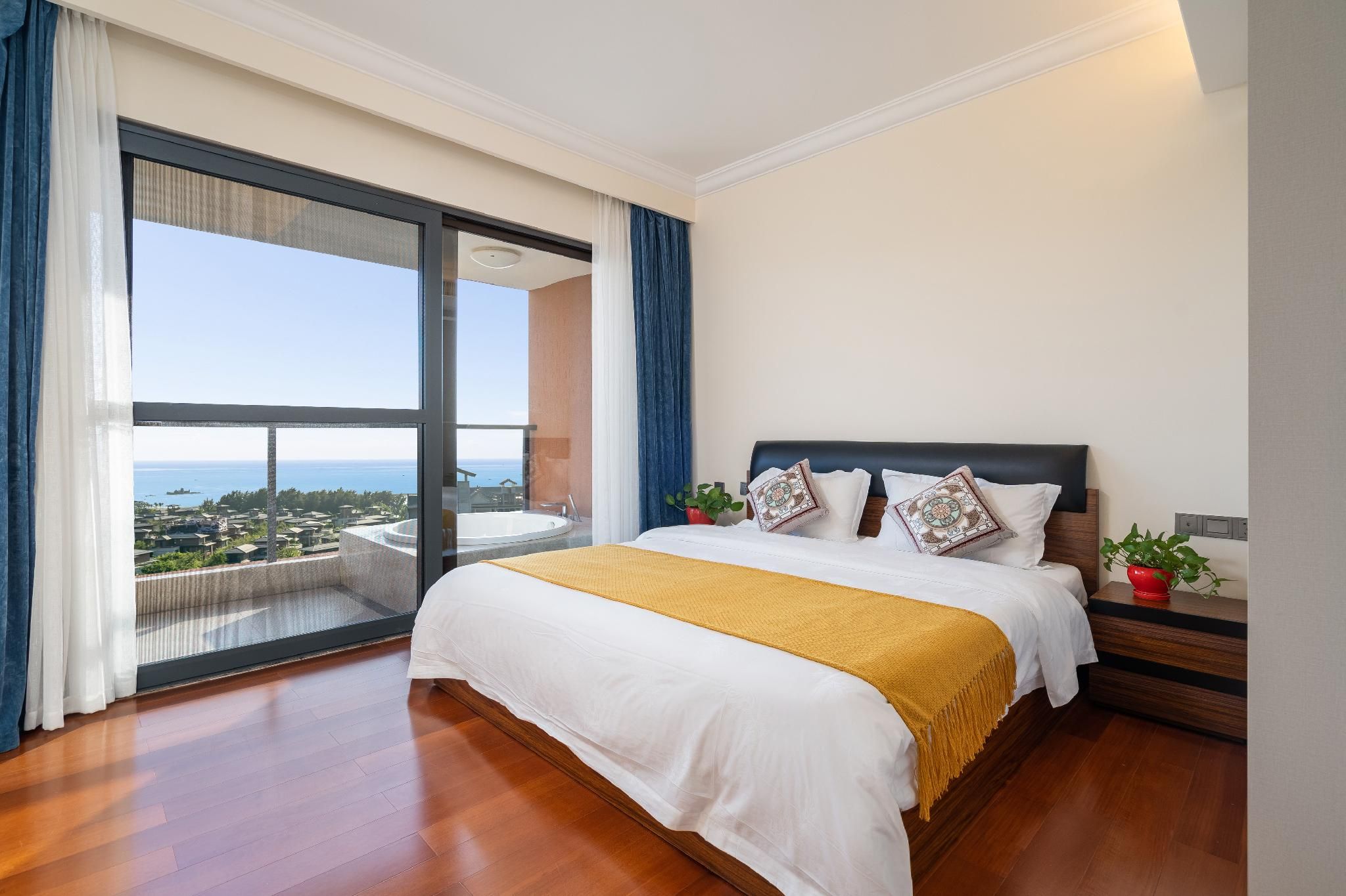 Two-Bedroom Panorama Suite