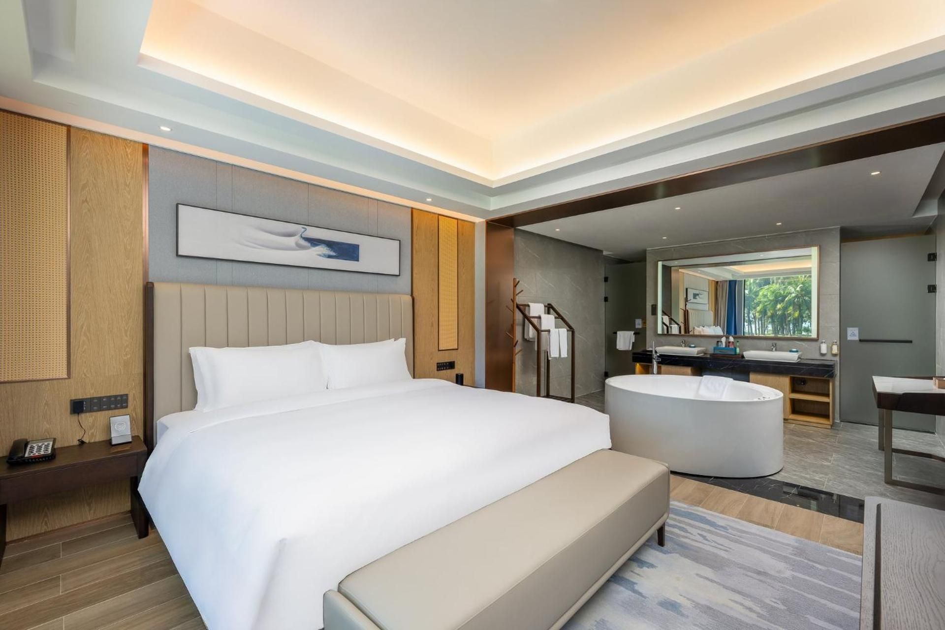 One-Bedroom Suite with Outdoor Private Pool