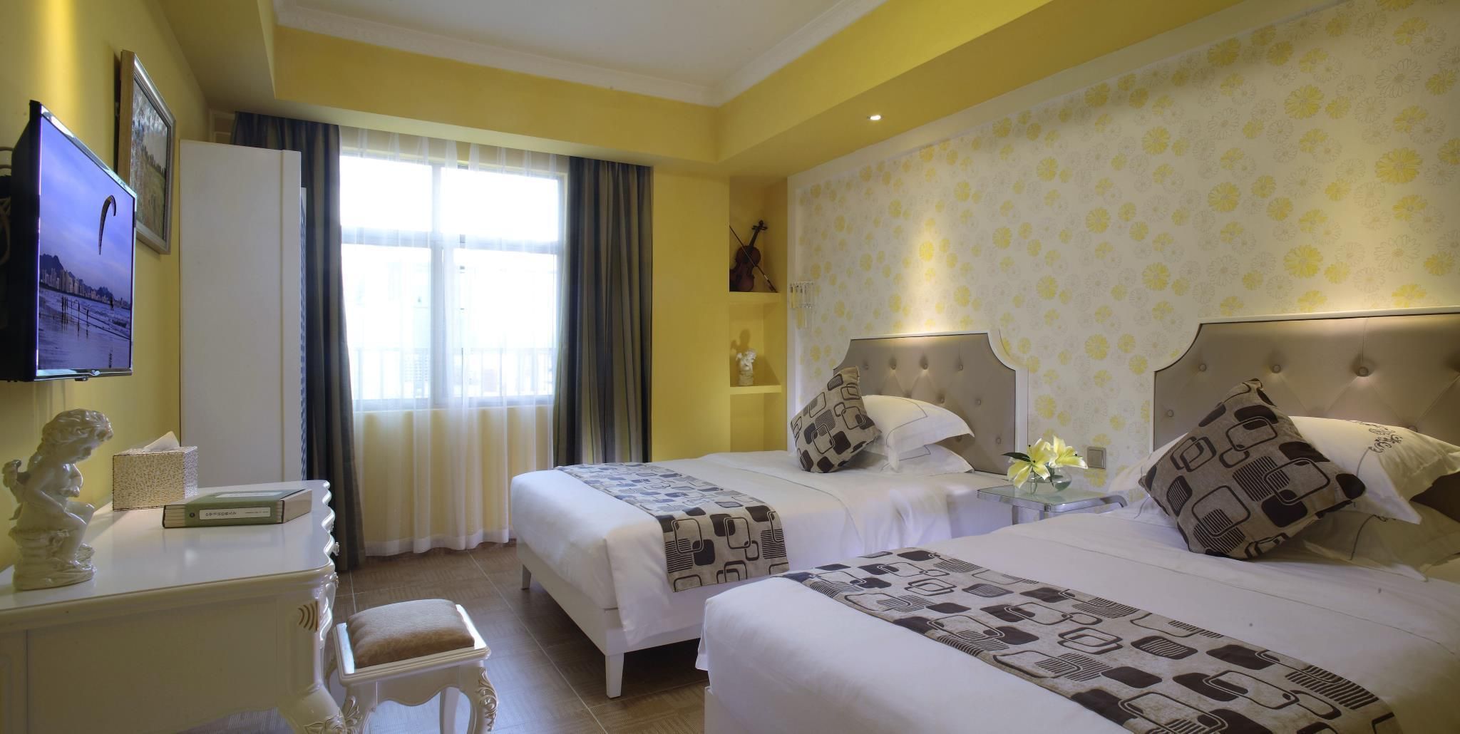 Superior Twin bed