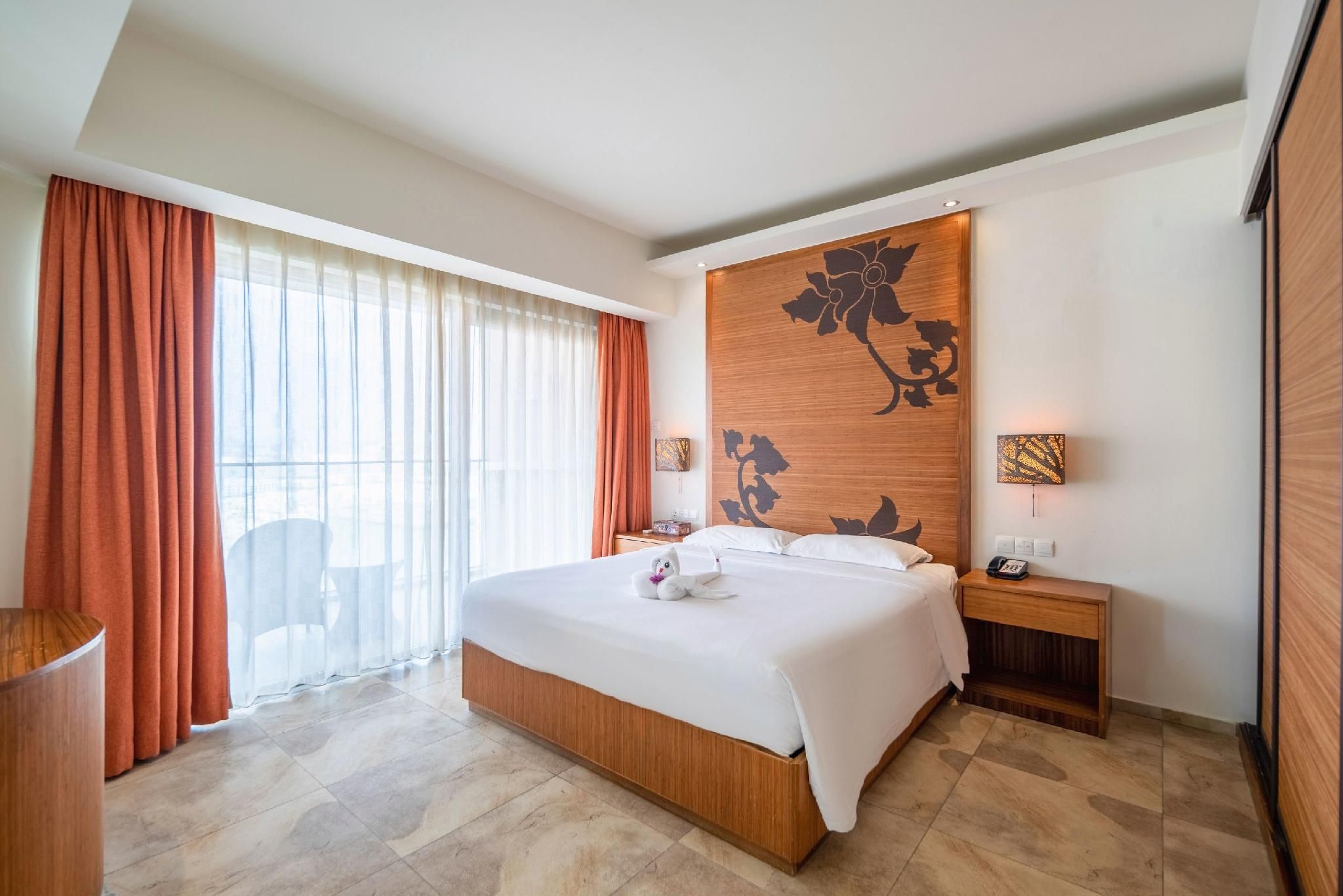 Deluxe Family Suite