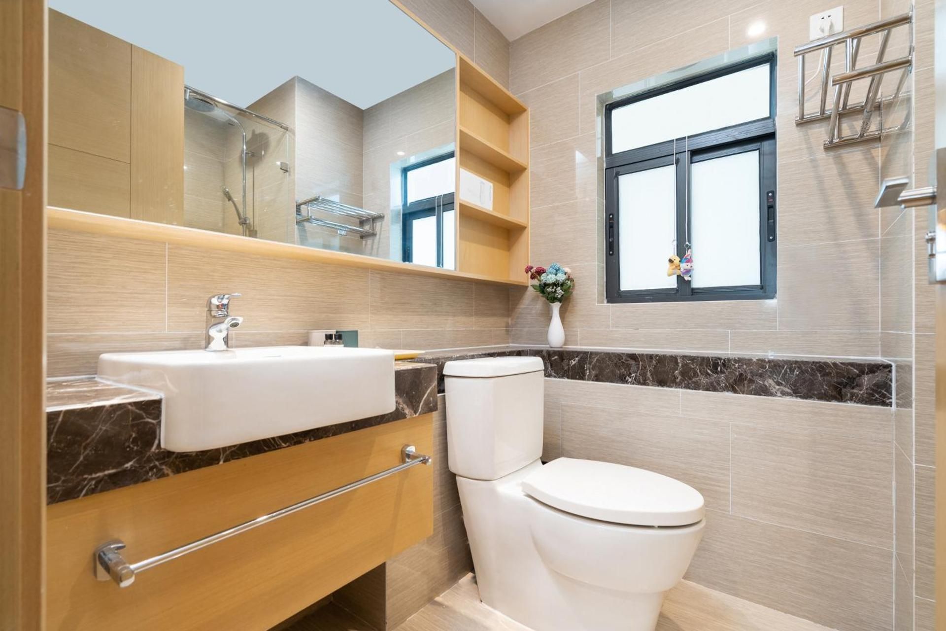 Three-Bedroom One-Living Room Duplex Garden-View Suite (with Kitchen, Fridge, Washing Machine)