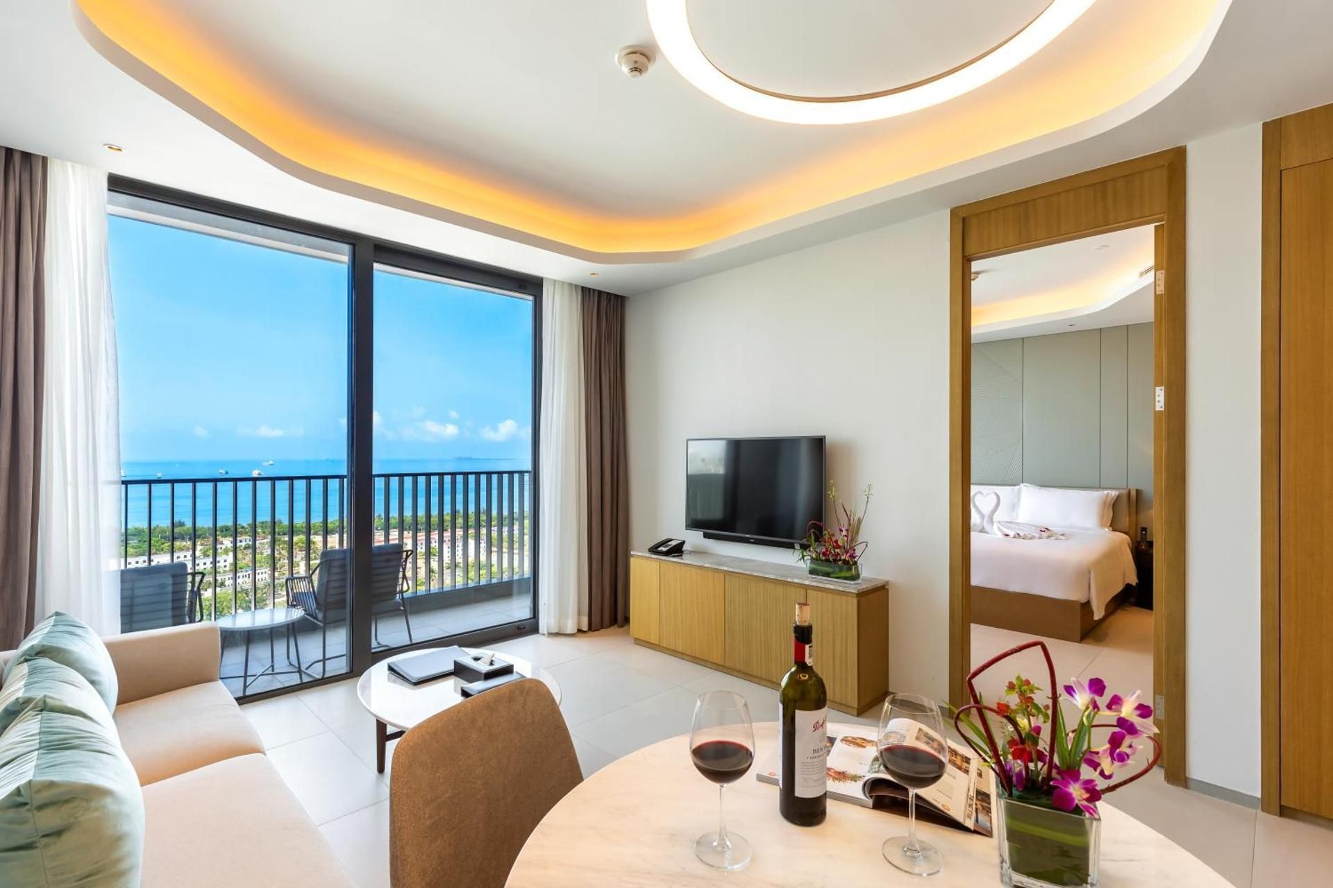 1-Bedroom Deluxe Ocean View