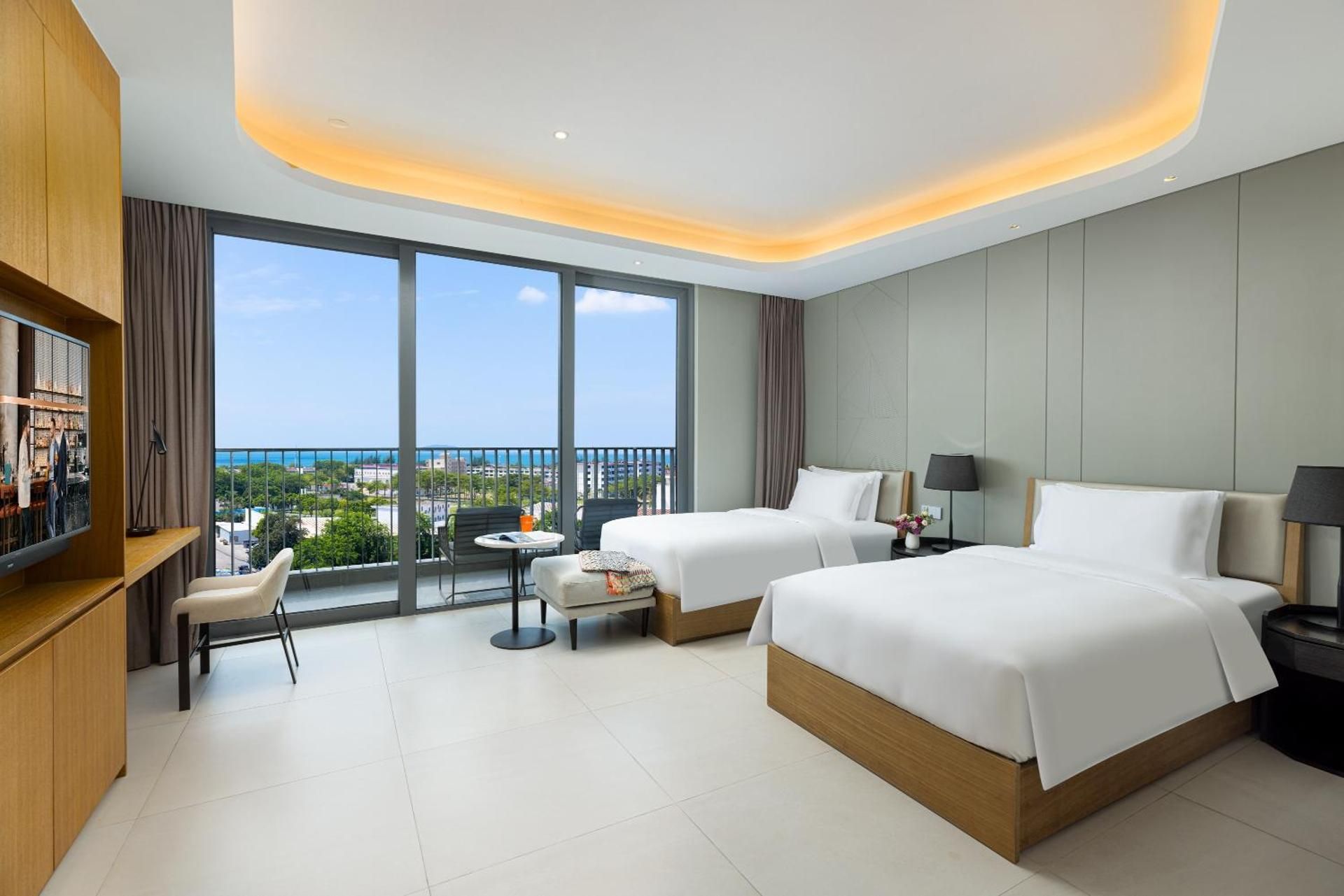 Studio Superior Ocean View Twin