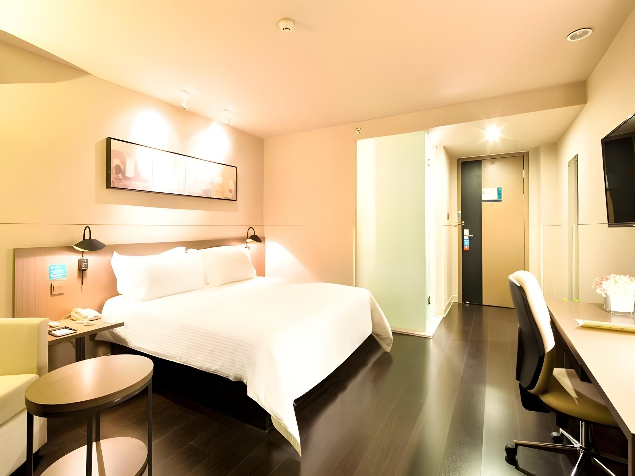 Business Suite A