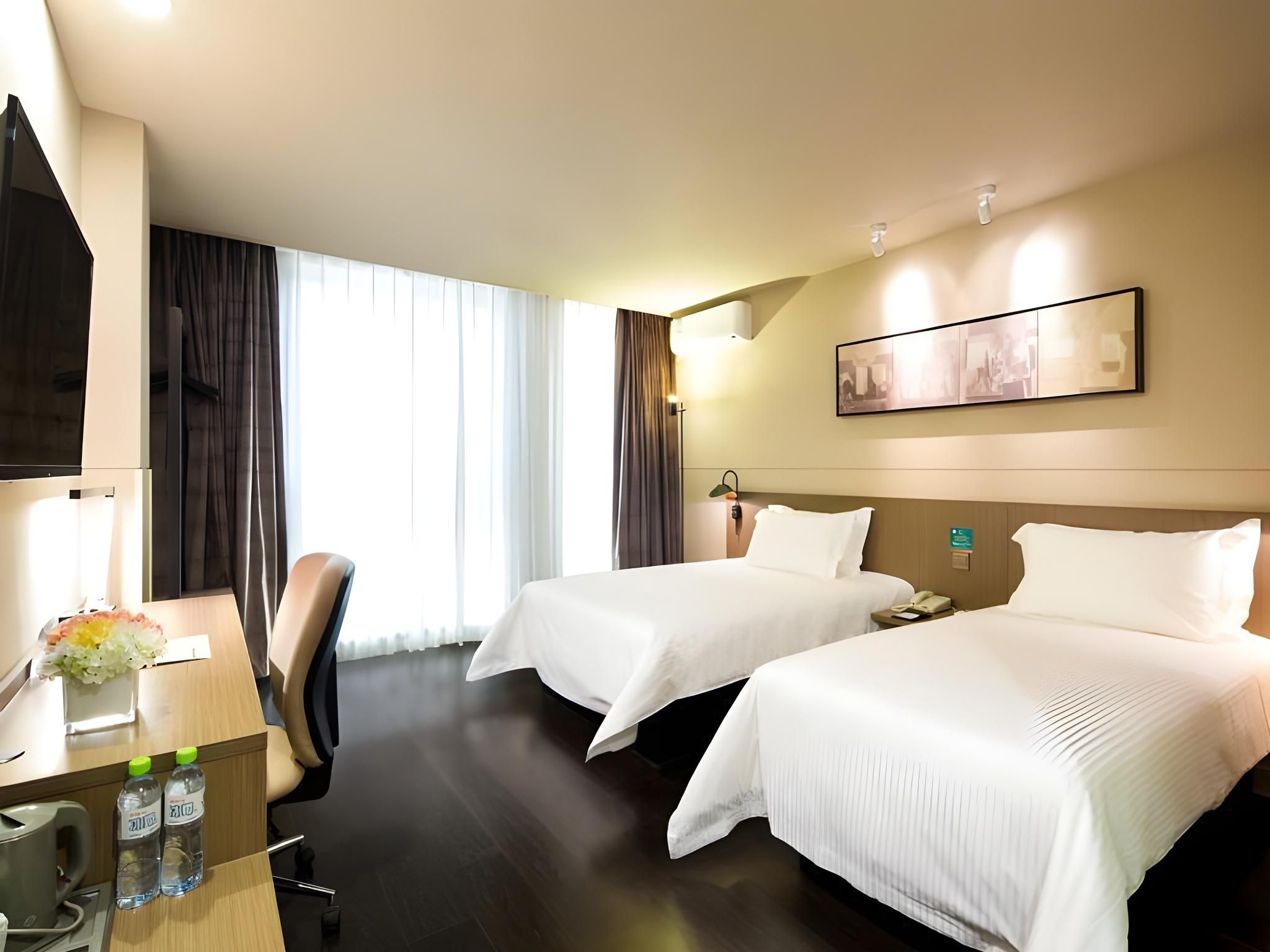 Business Standard Room A