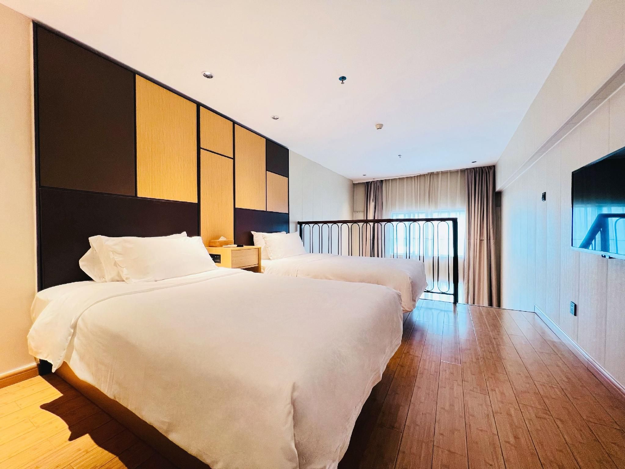 Ji Hotel Sanya Bay Duplex Twin Room