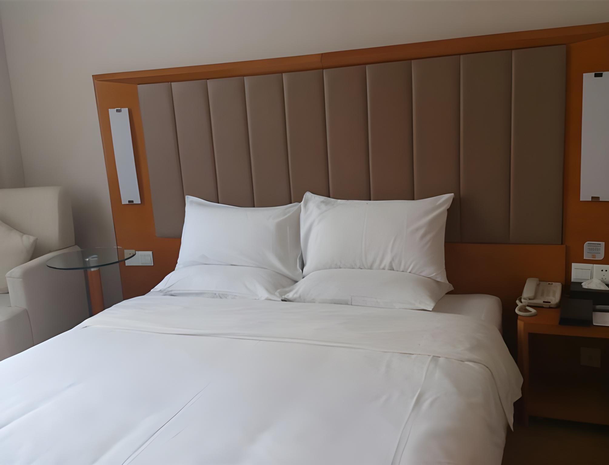 Huazhu - Superior BedRoom