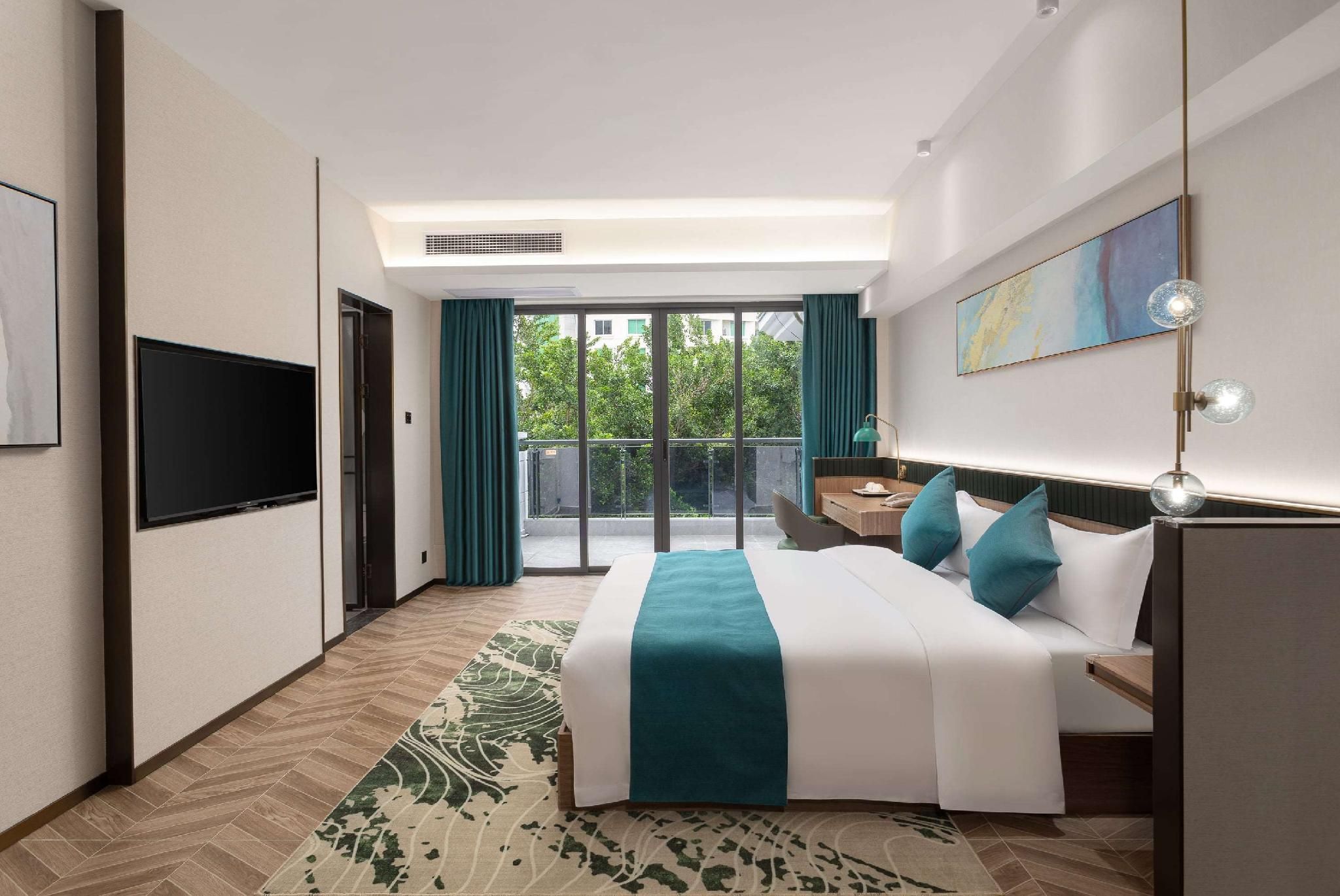 1 King Bed Deluxe Sunshine Room, Non Smoking