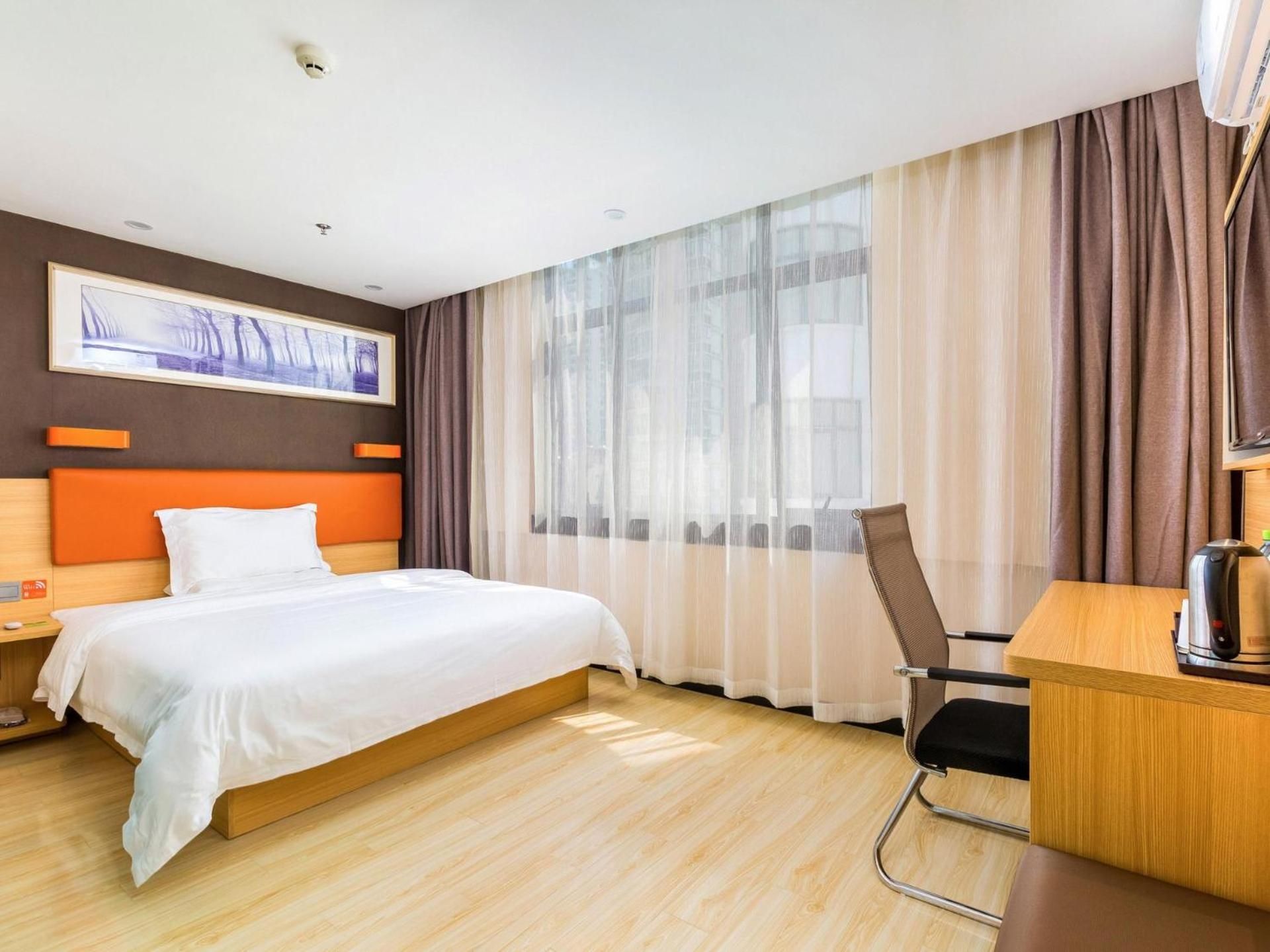 Superior Queen Room