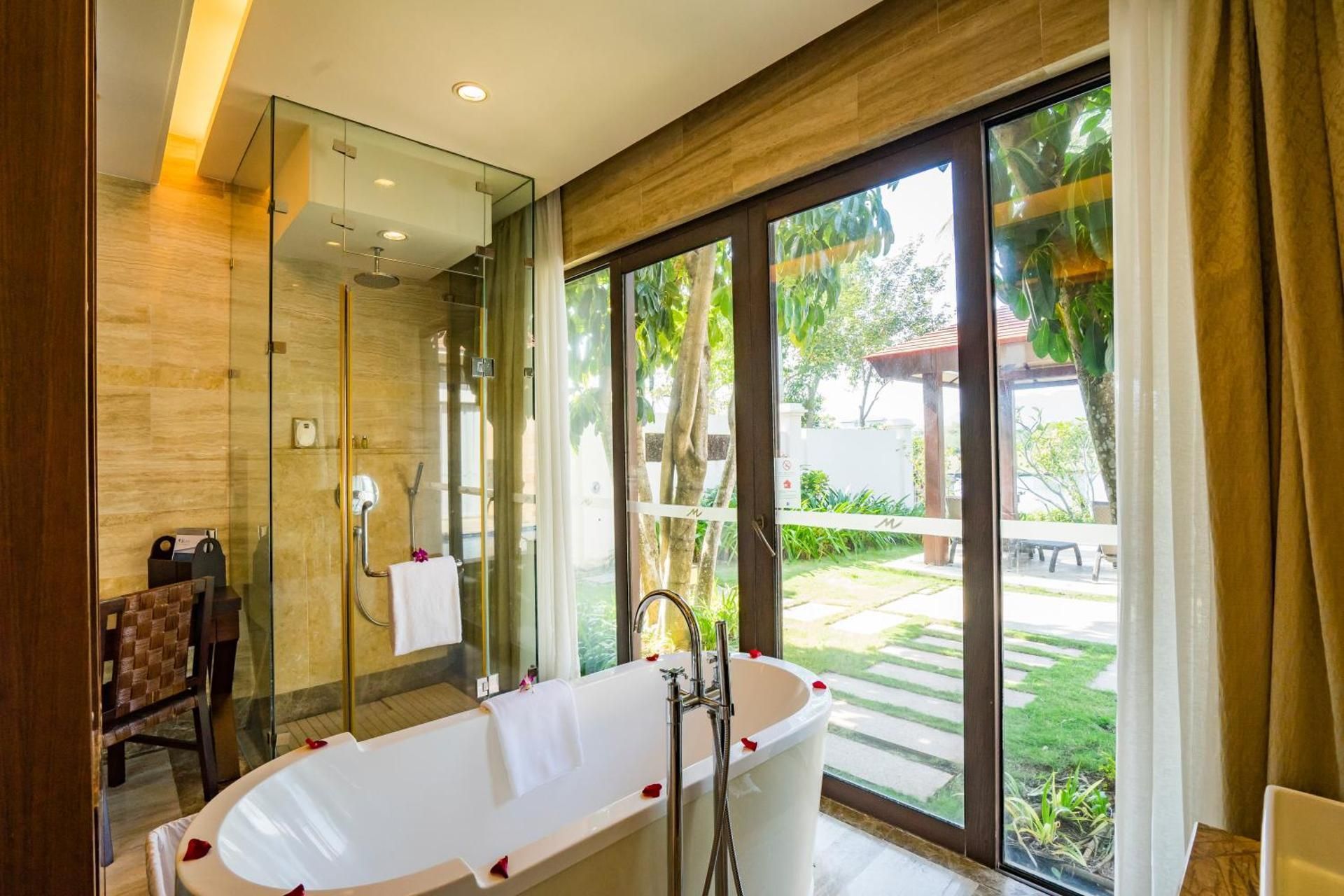 Two-Bedroom Exquisite villa with private pool (Complimentary Daily afternoon tea for 2 people)