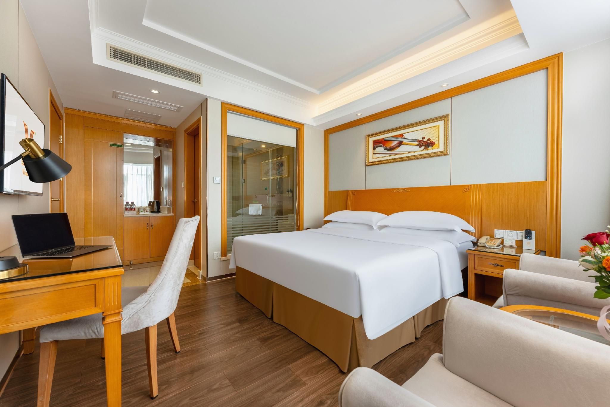 Executive Suite