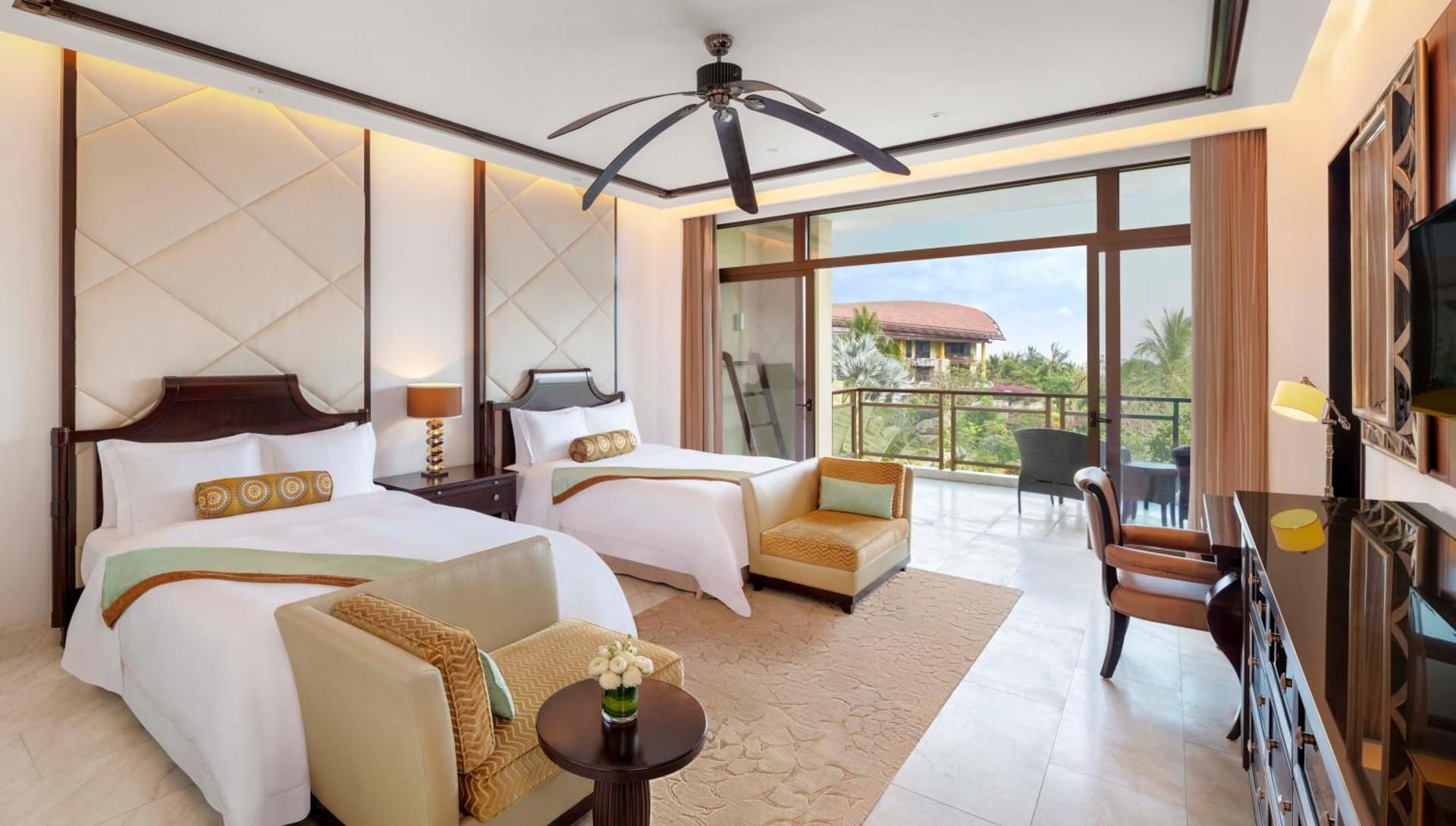 Family Seaside Pool Villa, 2 Bedroom Villa, Bedroom 1: 1 King, Bedroom 2: 1 King, Seafront