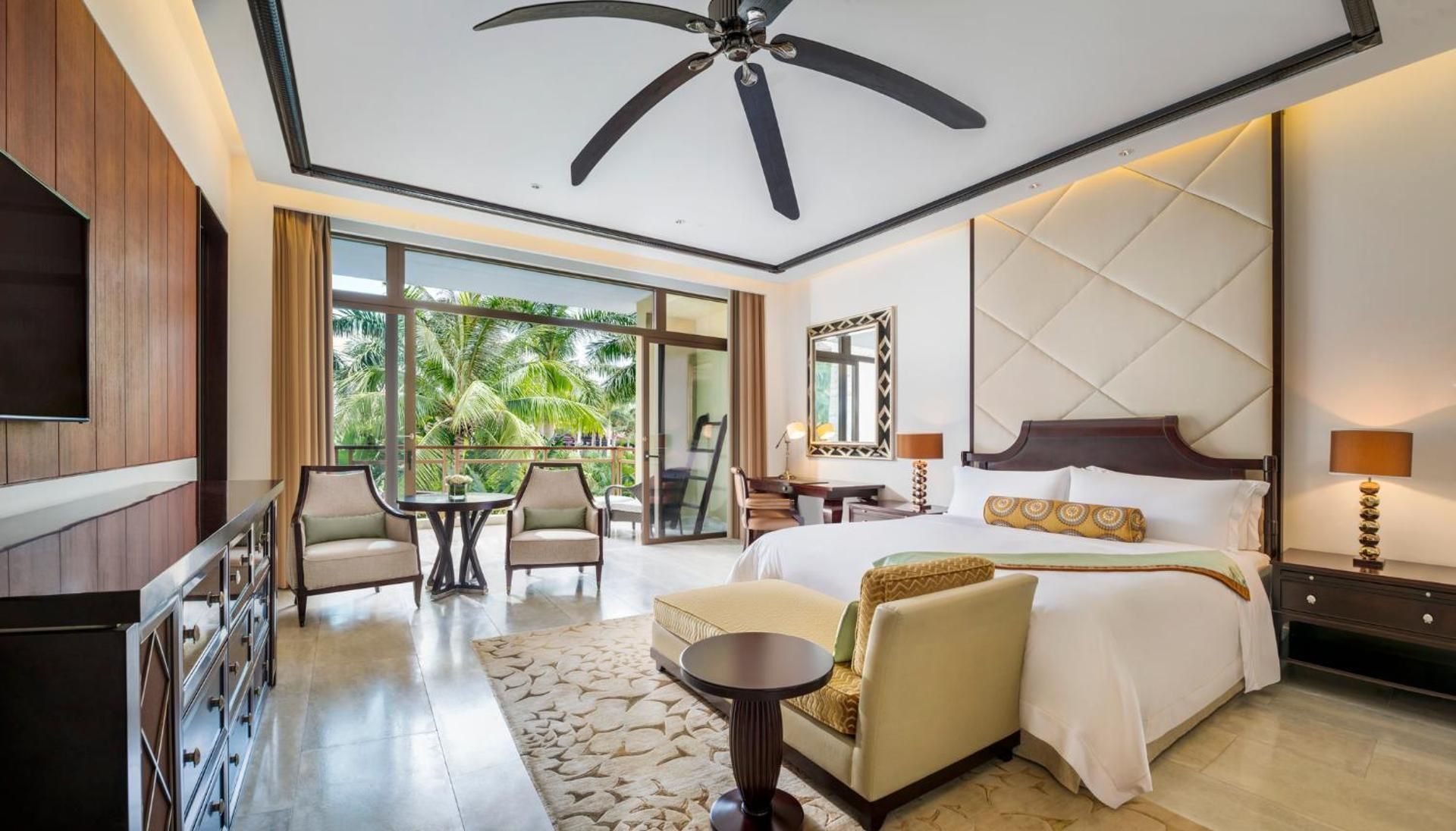 Garden View Room, Guest room, 1 King, Garden view, Balcony