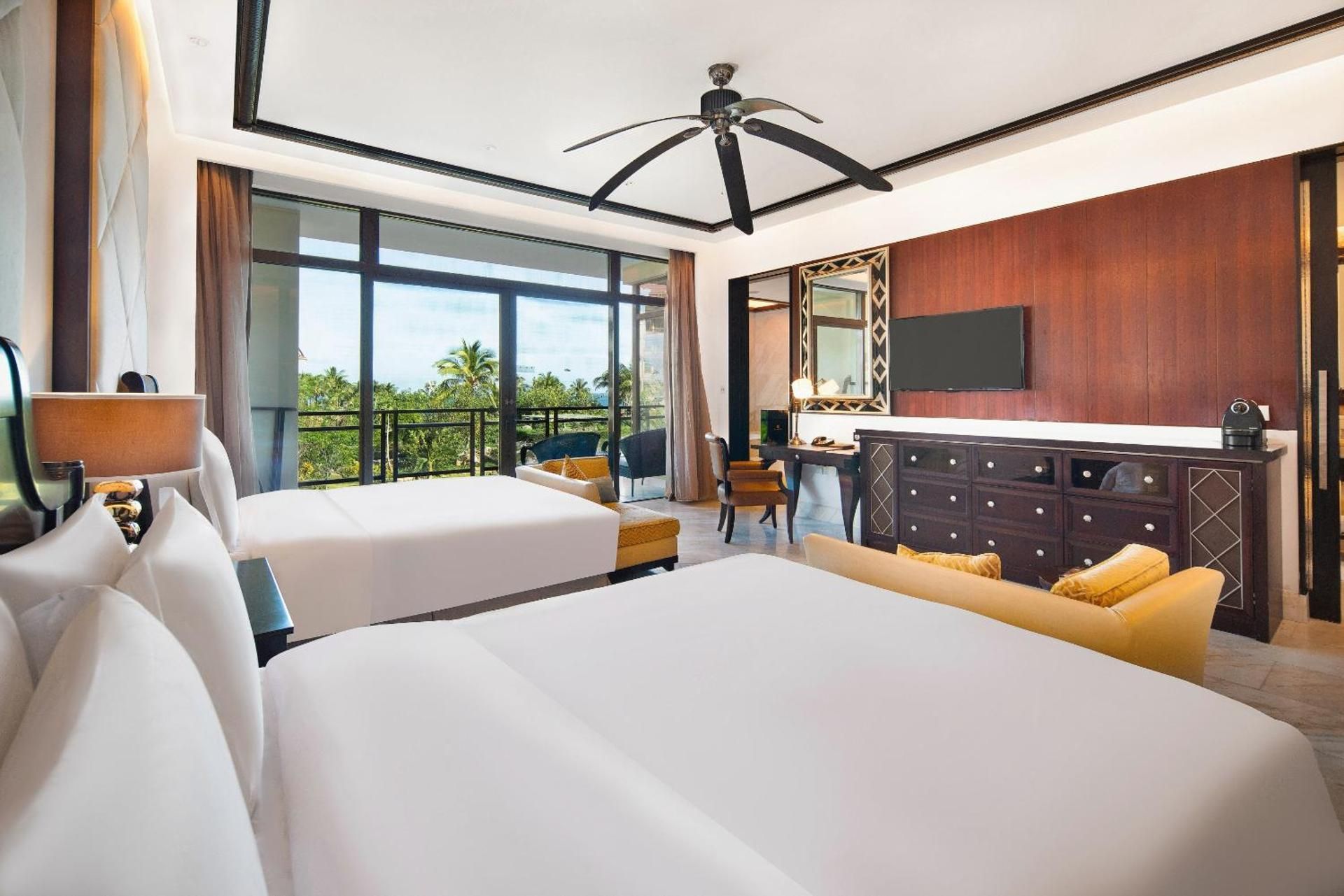 Garden View Room, Guest room, 2 Queen, Garden view, Balcony