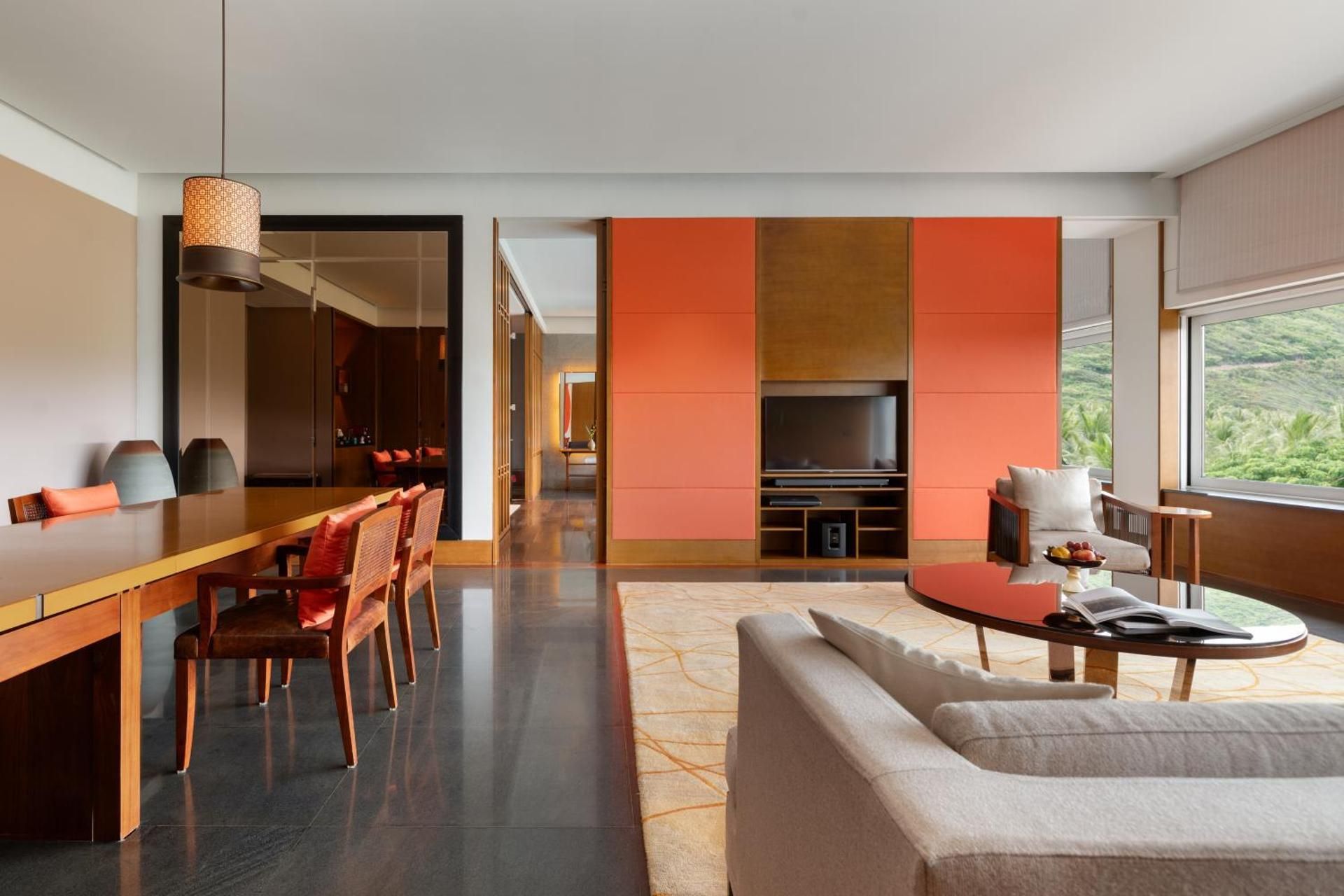 Park Premium Ocean View Suite King