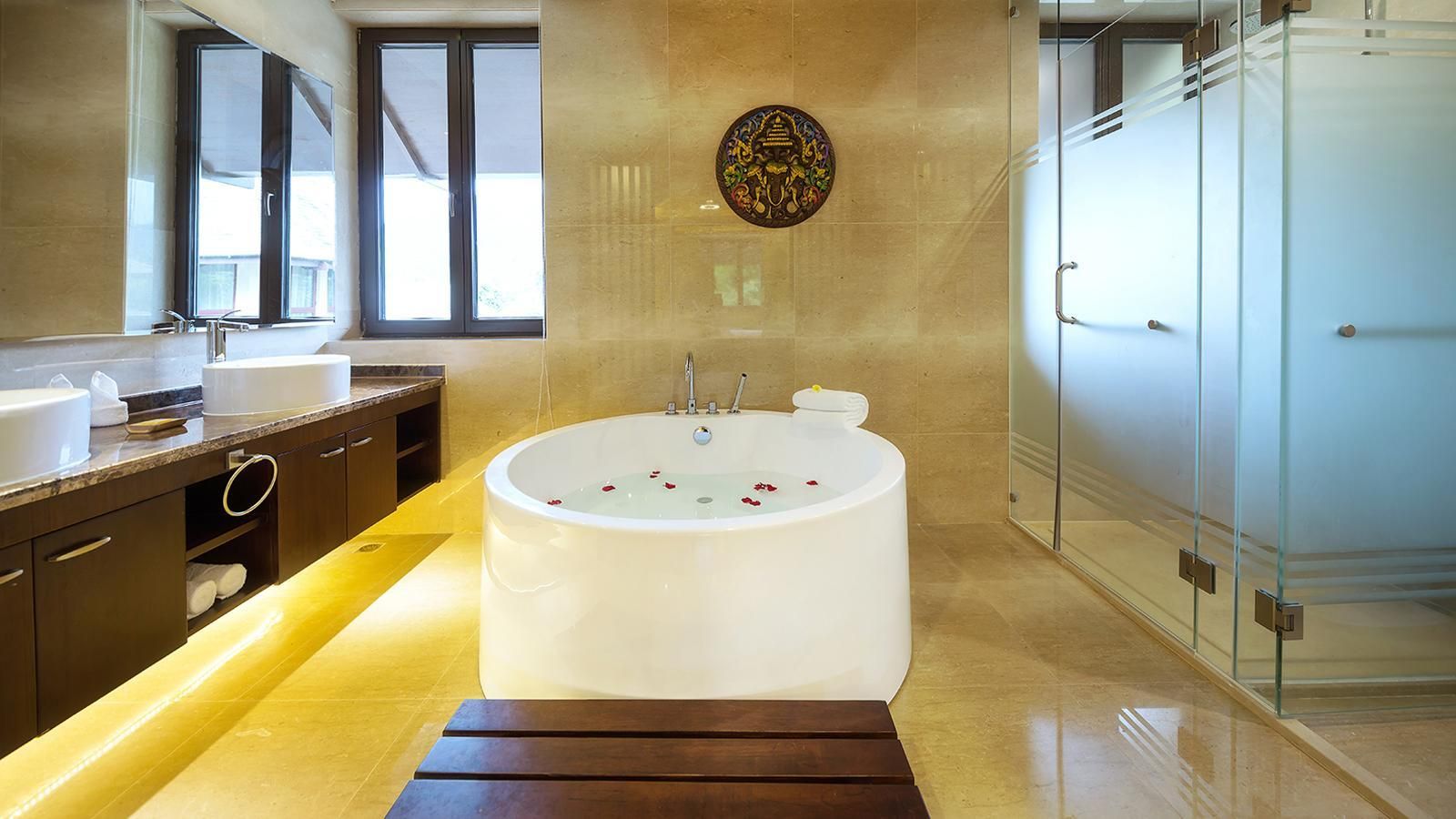 4-Bedroom Deluxe Pool Villa