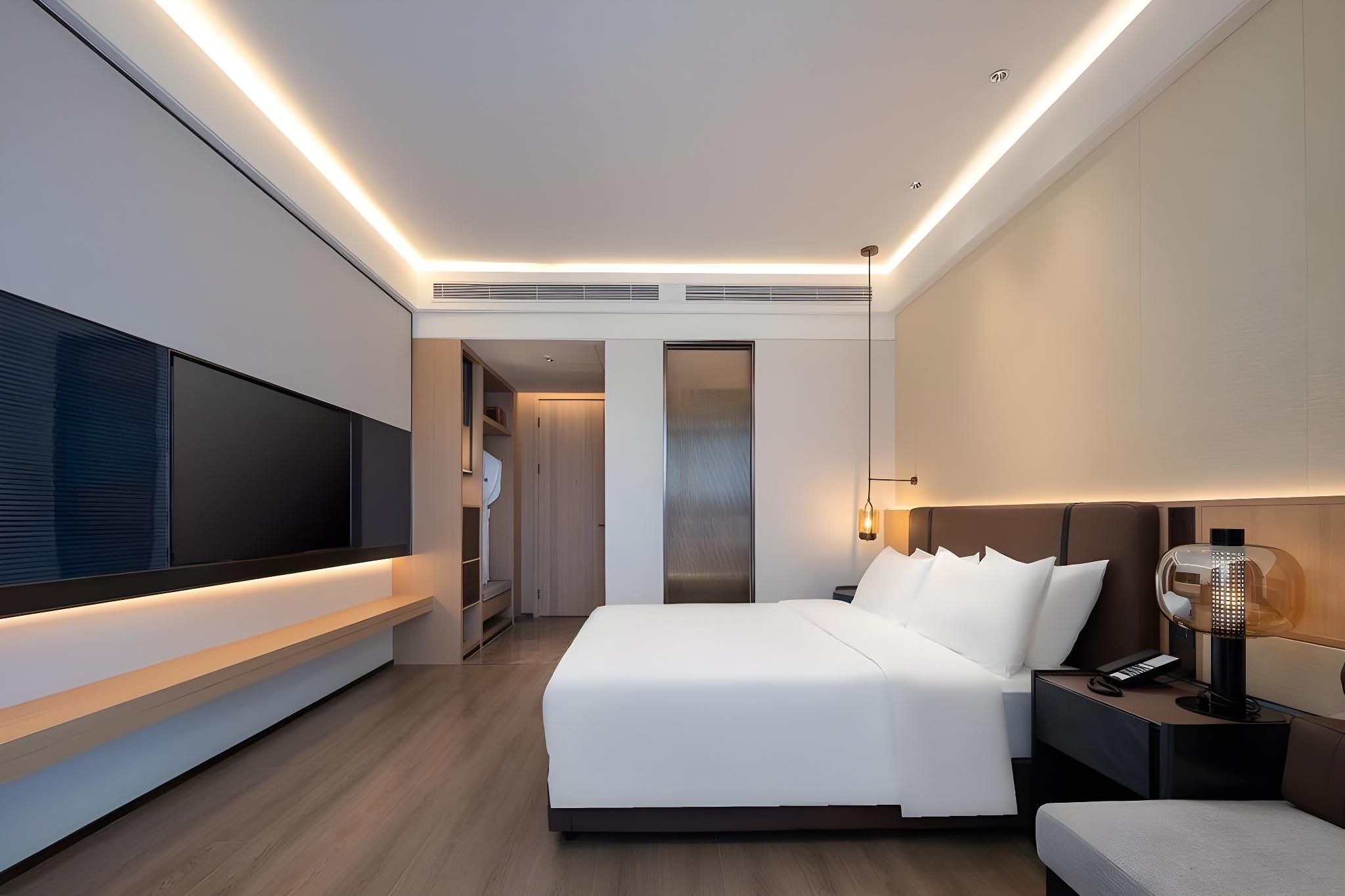 Tranquil Beautiful View Smart Control Double Bed Room