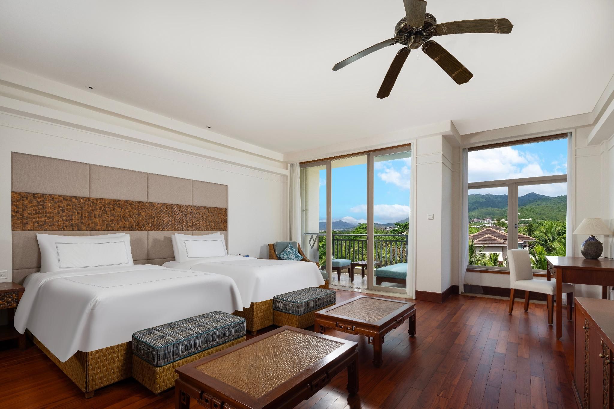 Premier Room, 2 Single Size Beds