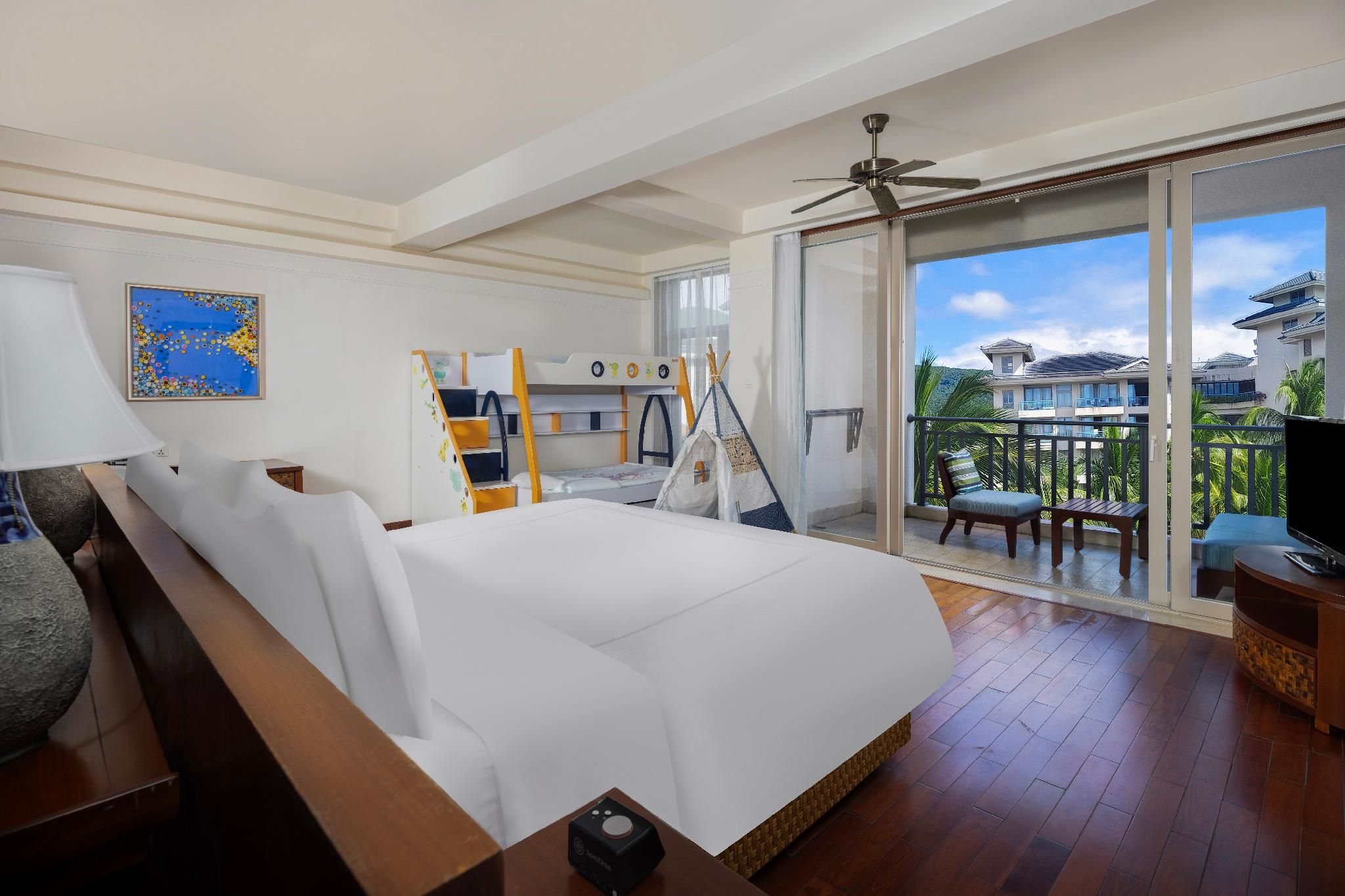 Swiss Signature Room, 1 Bunk Bed for Child