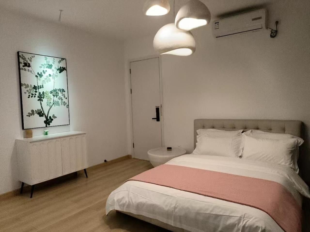 Deluxe Family Suite