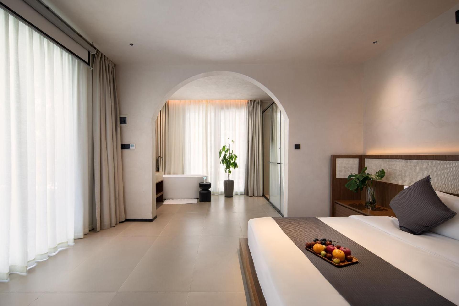 King Room with Pool View