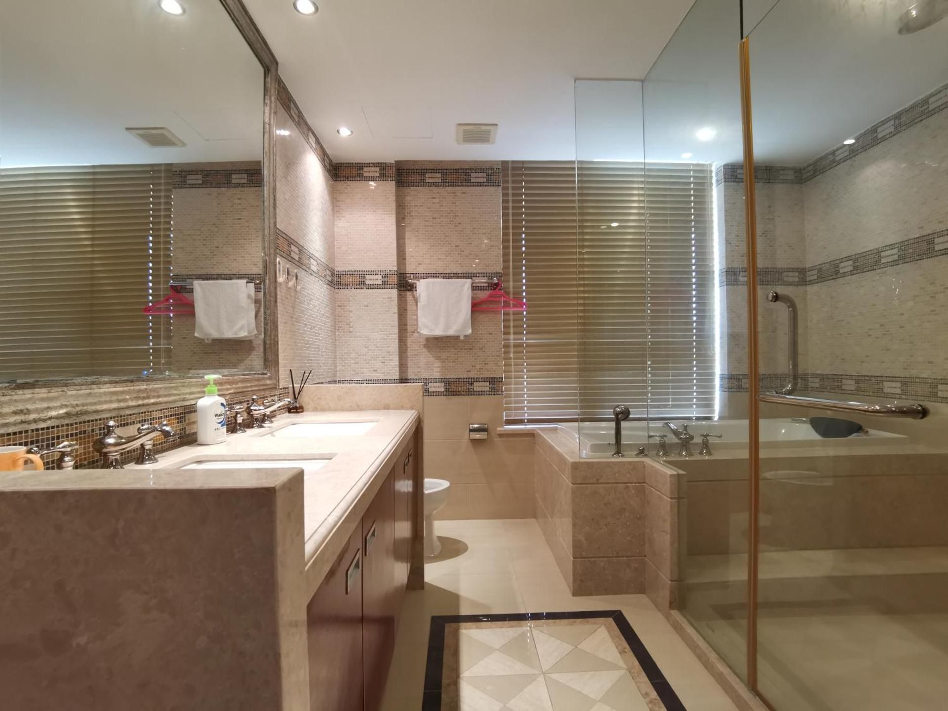 Suite with Sea View