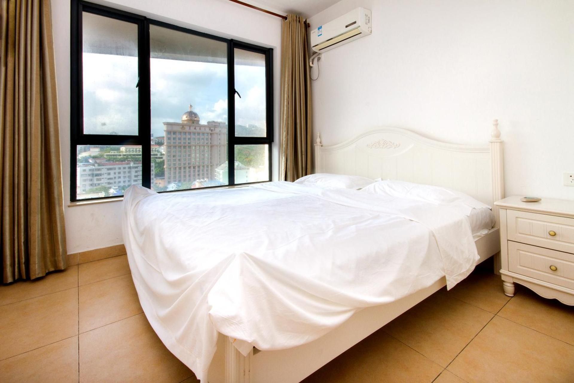 One-Bedroom Apartment with Garden View