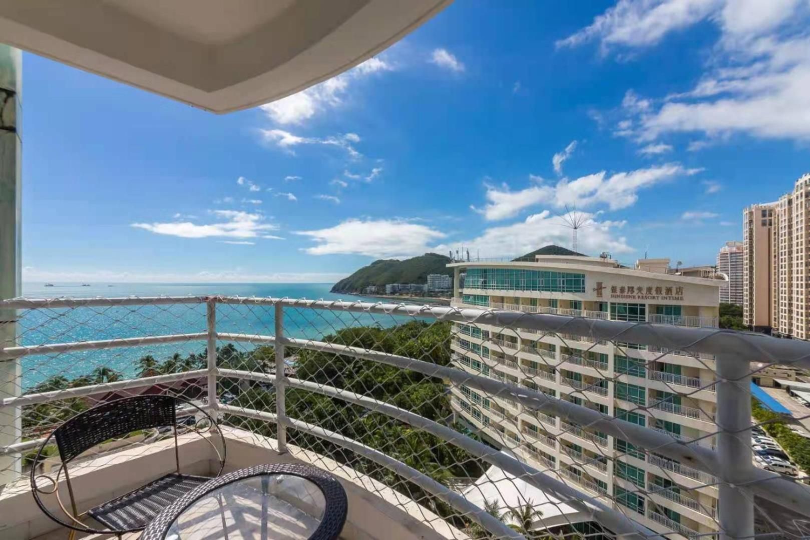 Four Bedroom with Sea View
