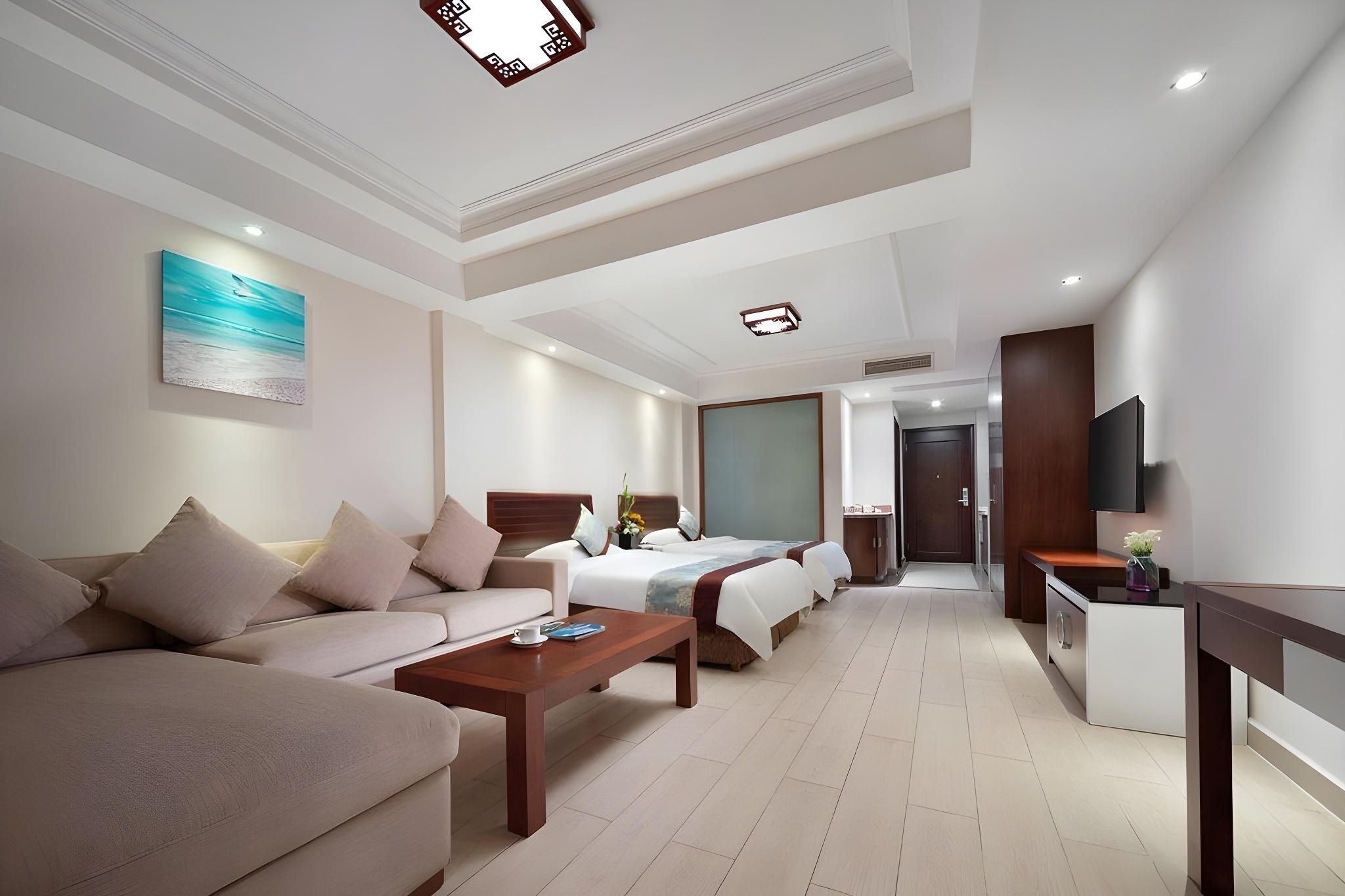 Deluxe Pool View Twin room