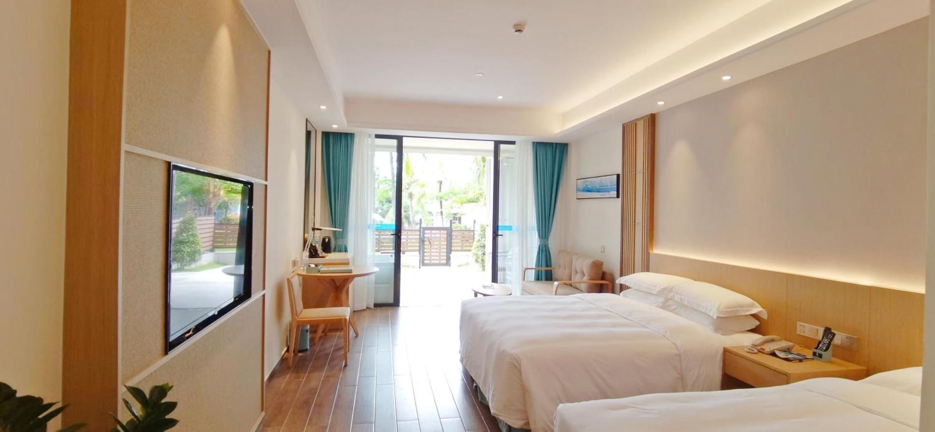 Garden Triple Room