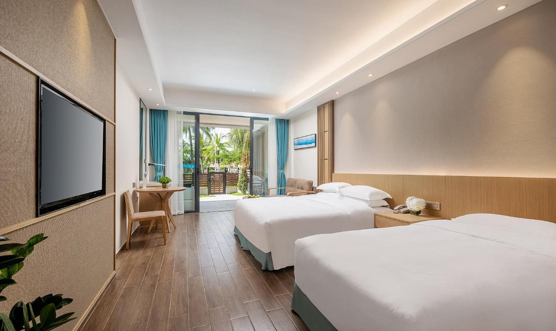 Garden Triple Room