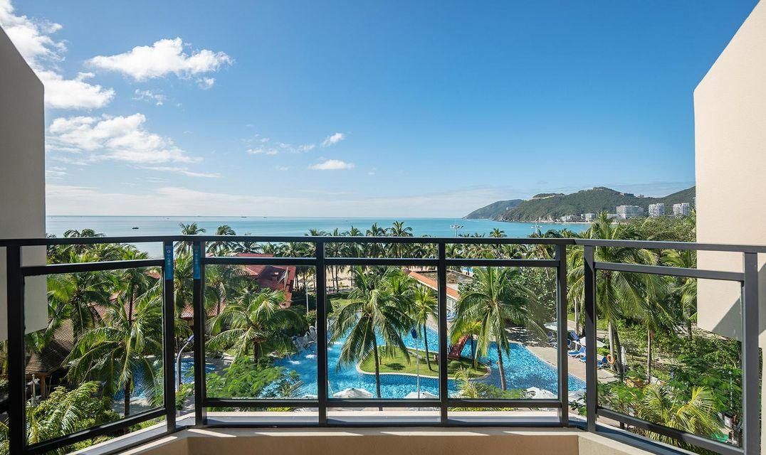 Deluxe Sea View Twin